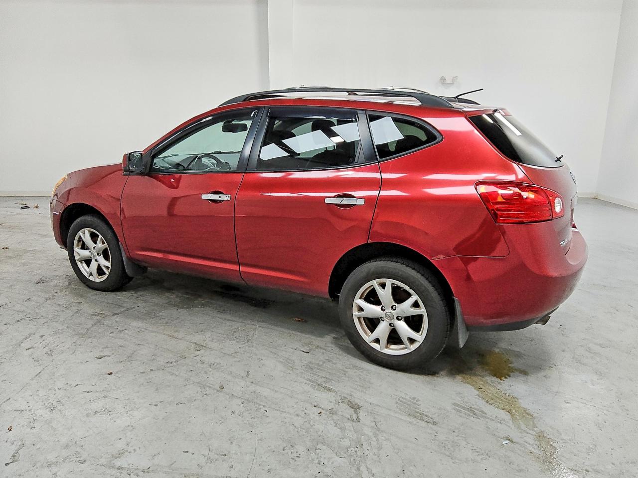 2010 Nissan Rogue S Red vin: JN8AS5MV6AW106831