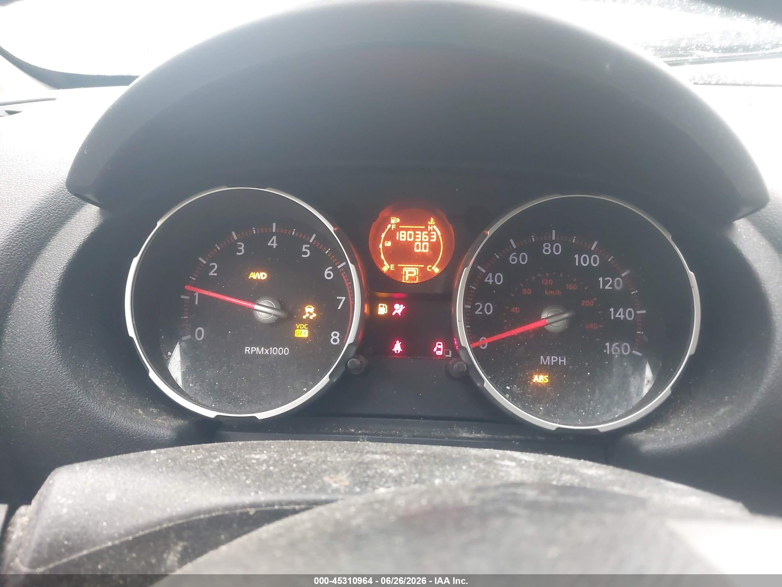 2010 Nissan Rogue S Silver vin: JN8AS5MV6AW111107