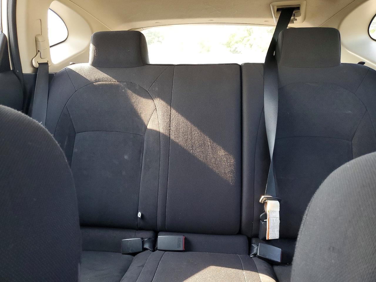 2010 Nissan Rogue S White vin: JN8AS5MV6AW124357