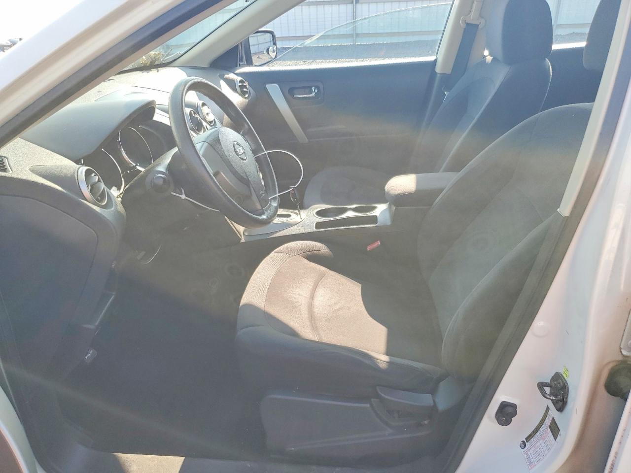 2010 Nissan Rogue S White vin: JN8AS5MV6AW124357