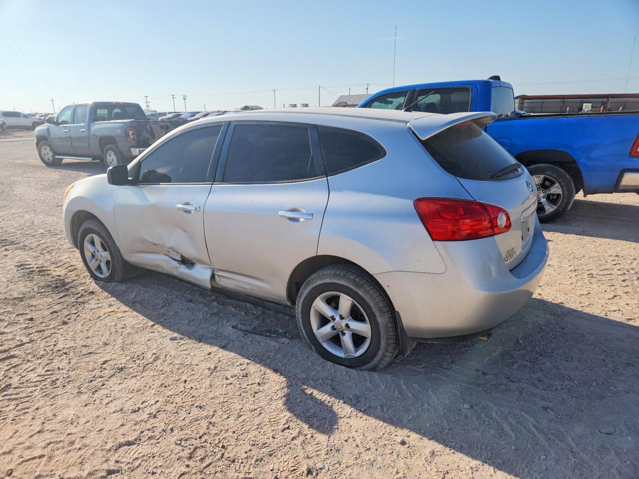 2010 Nissan Rogue S Silver vin: JN8AS5MV6AW135519