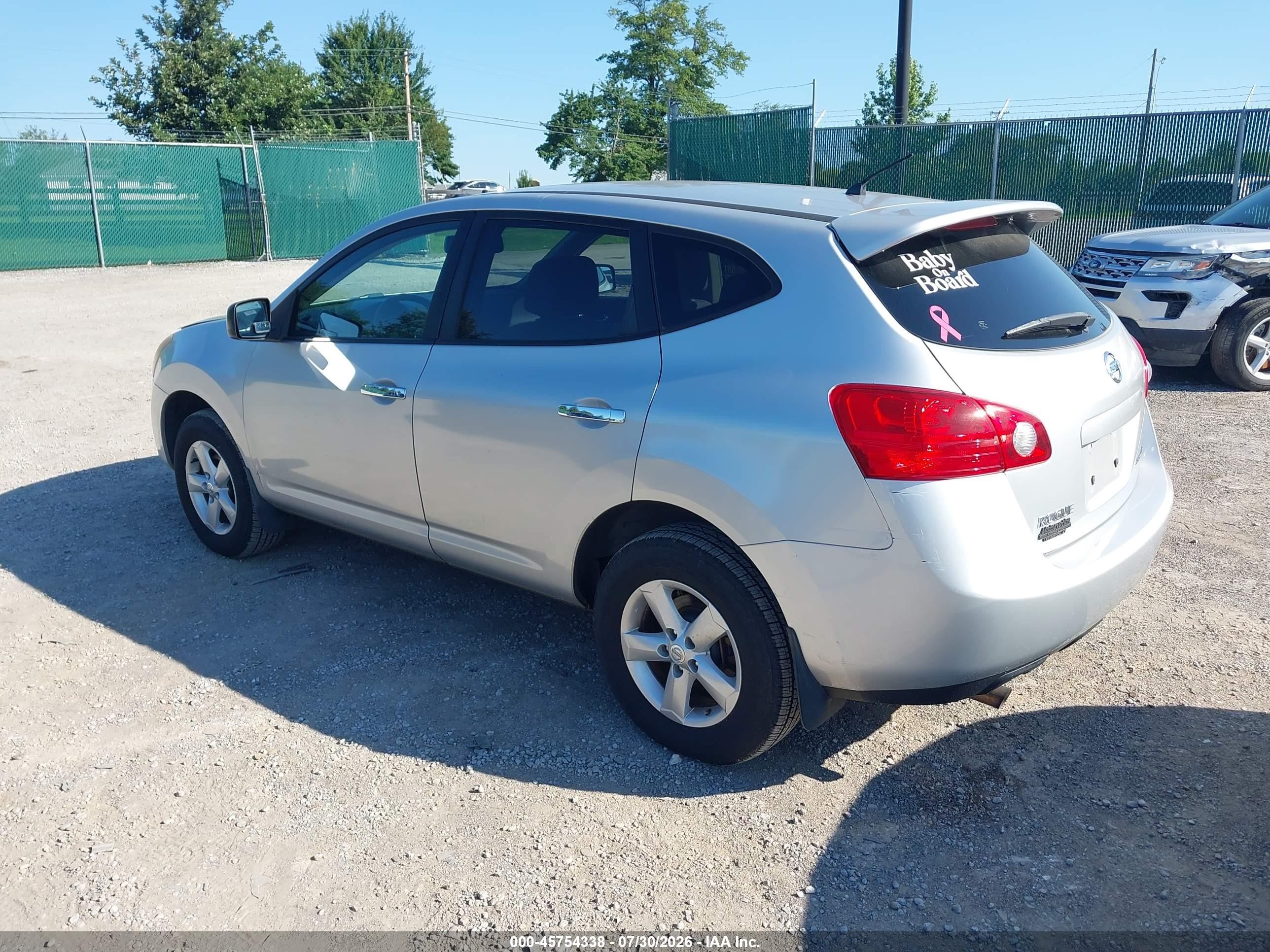2010 Nissan Rogue S Silver vin: JN8AS5MV6AW611624