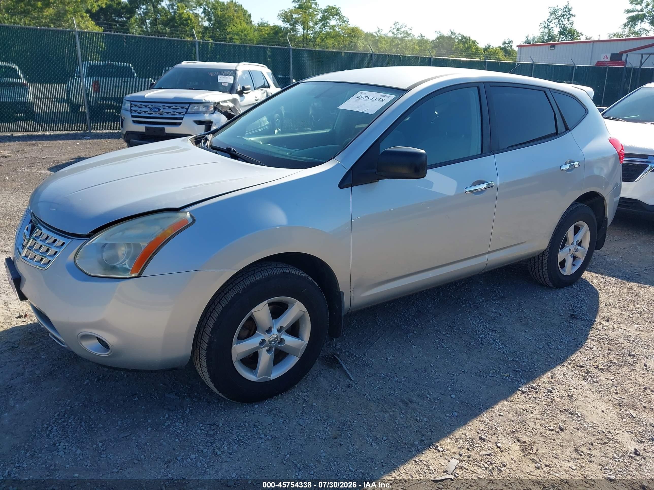 2010 Nissan Rogue S Silver vin: JN8AS5MV6AW611624
