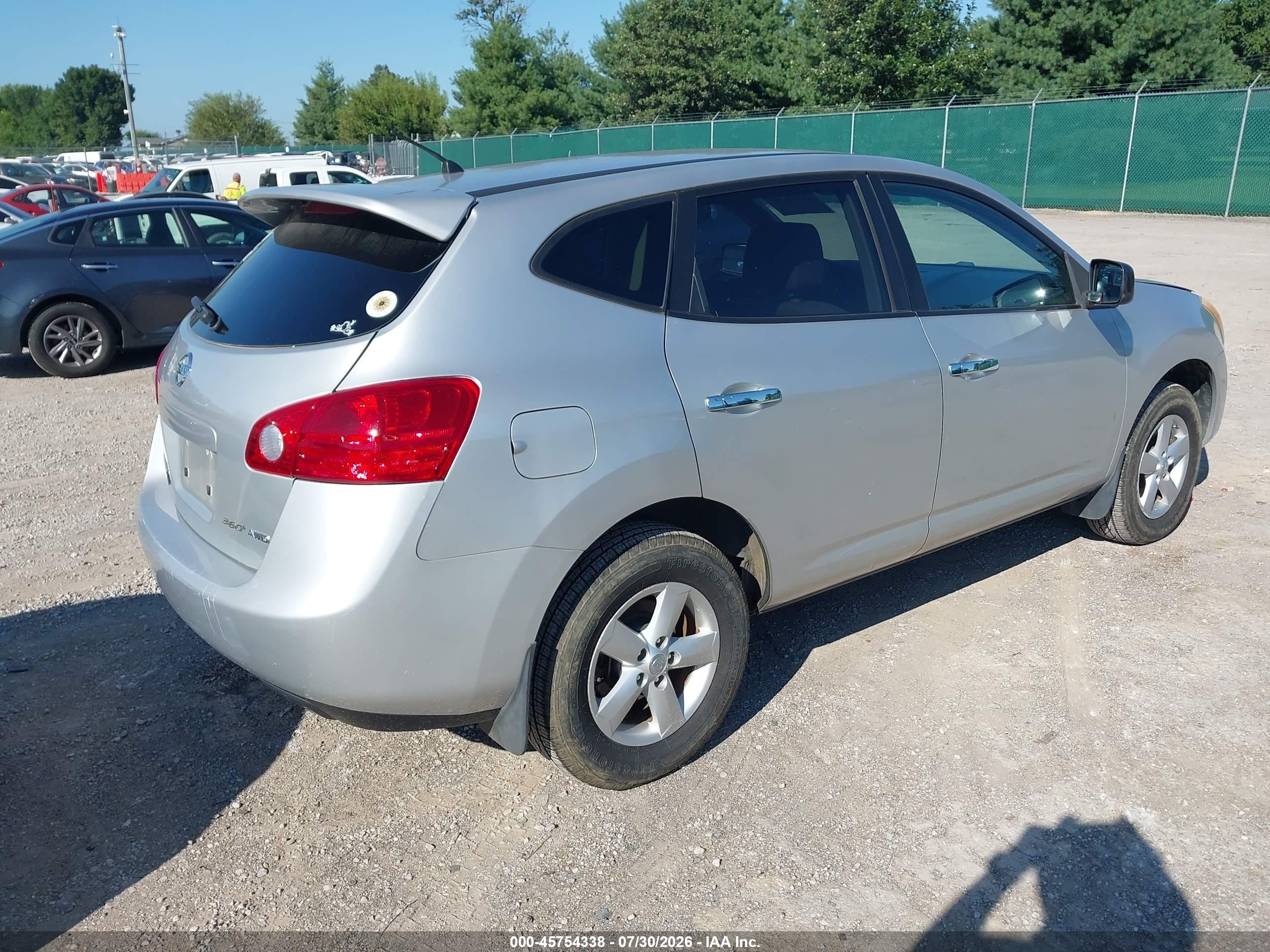 2010 Nissan Rogue S Silver vin: JN8AS5MV6AW611624