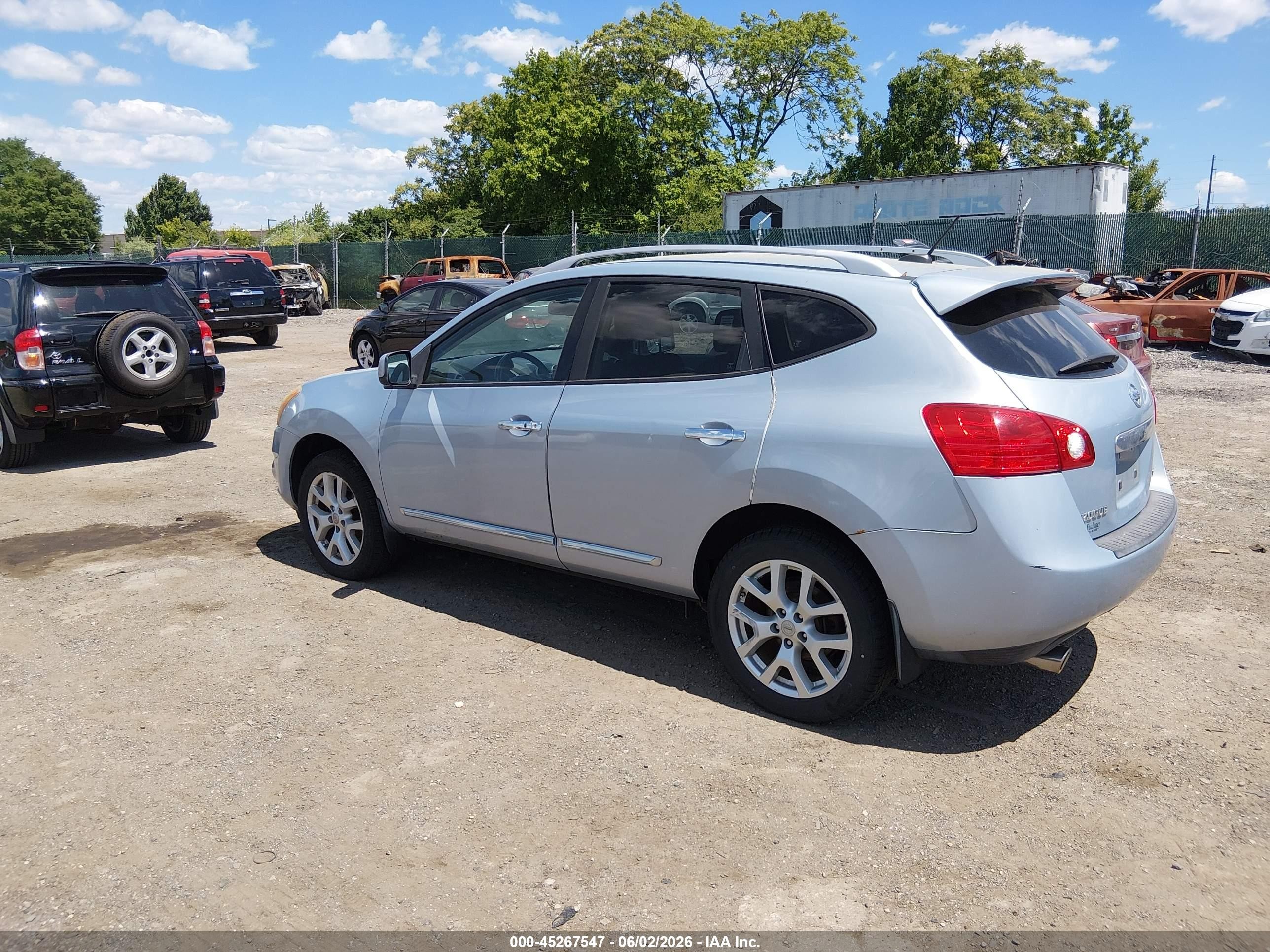2011 Nissan Rogue Sv Light Blue vin: JN8AS5MV6BW252289