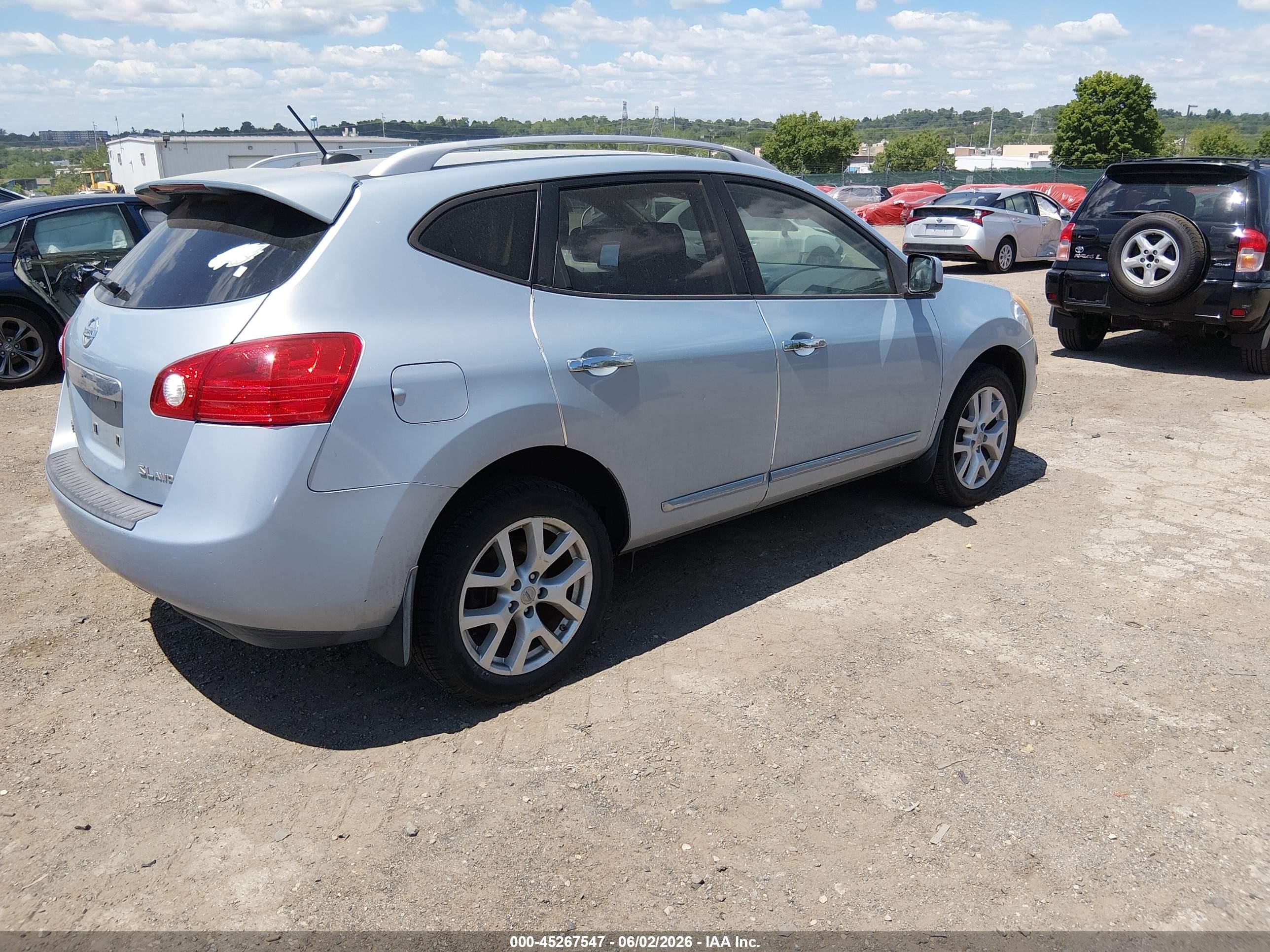 2011 Nissan Rogue Sv Light Blue vin: JN8AS5MV6BW252289