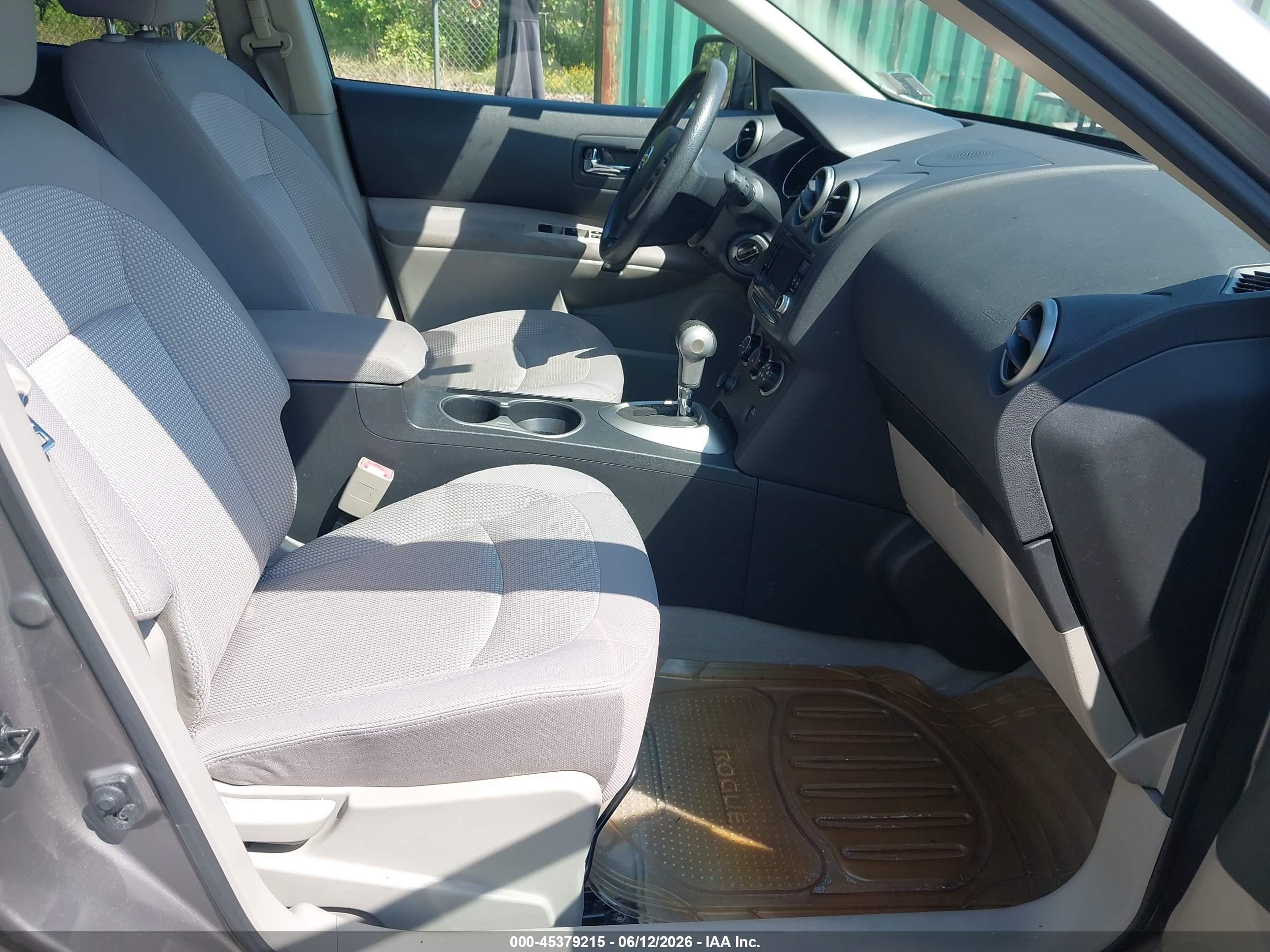 2011 Nissan Rogue Sv Серебряный vin: JN8AS5MV6BW261803