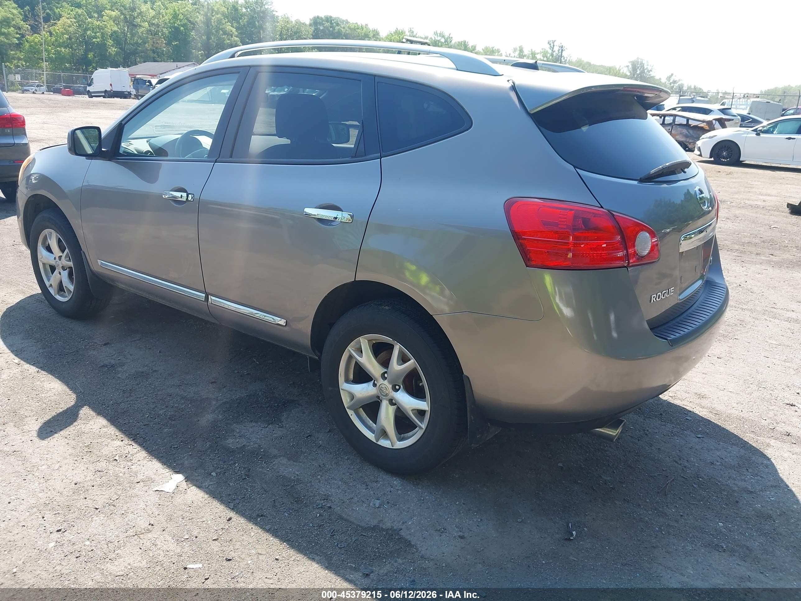 2011 Nissan Rogue Sv Серебряный vin: JN8AS5MV6BW261803