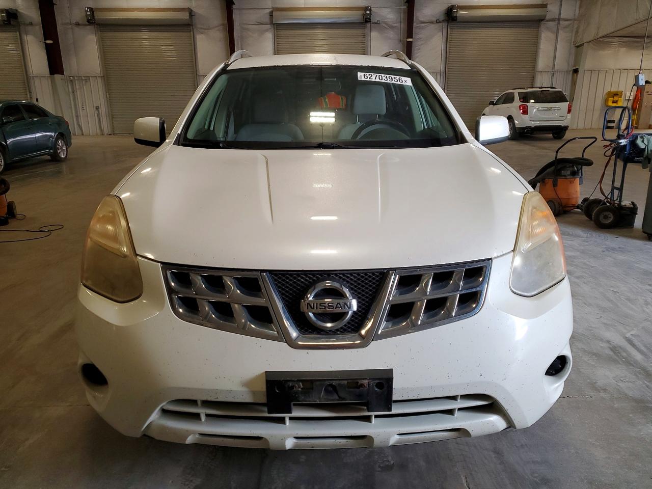 2011 Nissan Rogue S Белый vin: JN8AS5MV6BW266547