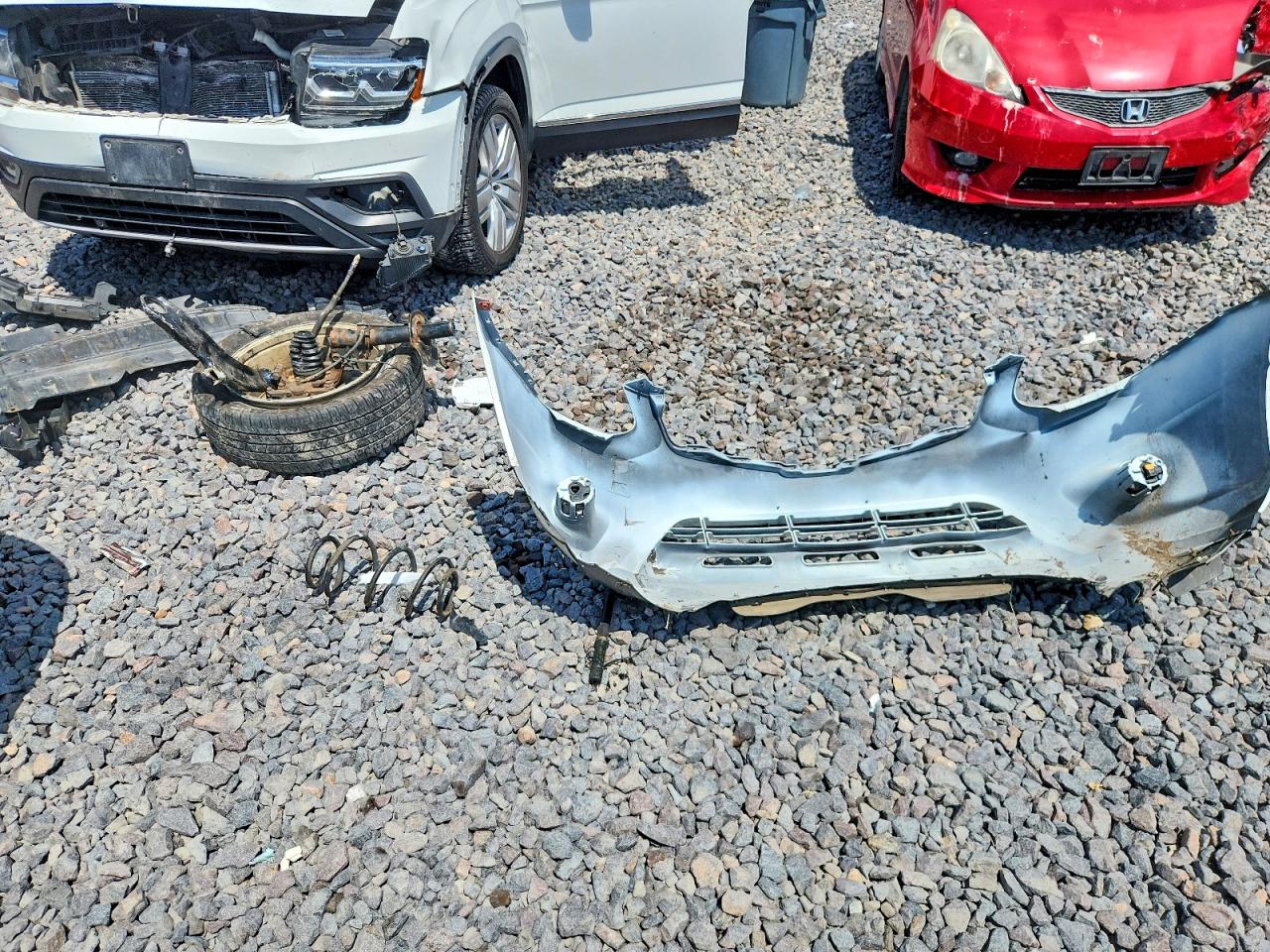 2011 Nissan Rogue S/sv/krom White vin: JN8AS5MV6BW302172