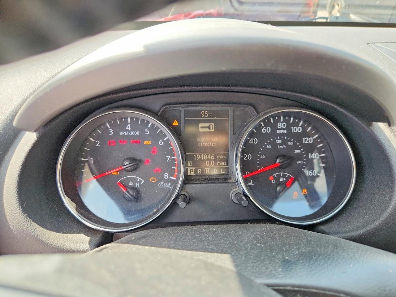 2011 Nissan Rogue S/sv/krom White vin: JN8AS5MV6BW302172