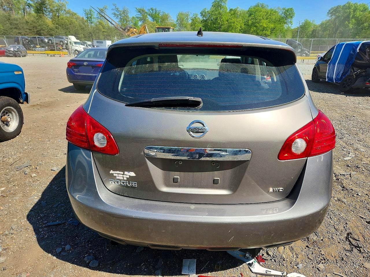 2011 Nissan Rogue S Brown vin: JN8AS5MV6BW673350