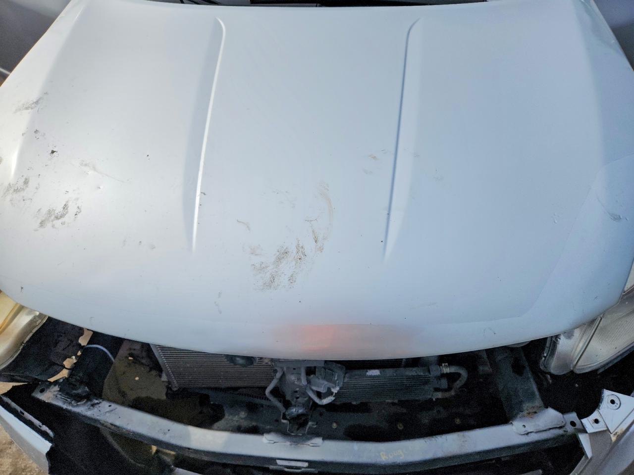 2011 Nissan Rogue S/sv/krom Серебряный vin: JN8AS5MV6BW688074