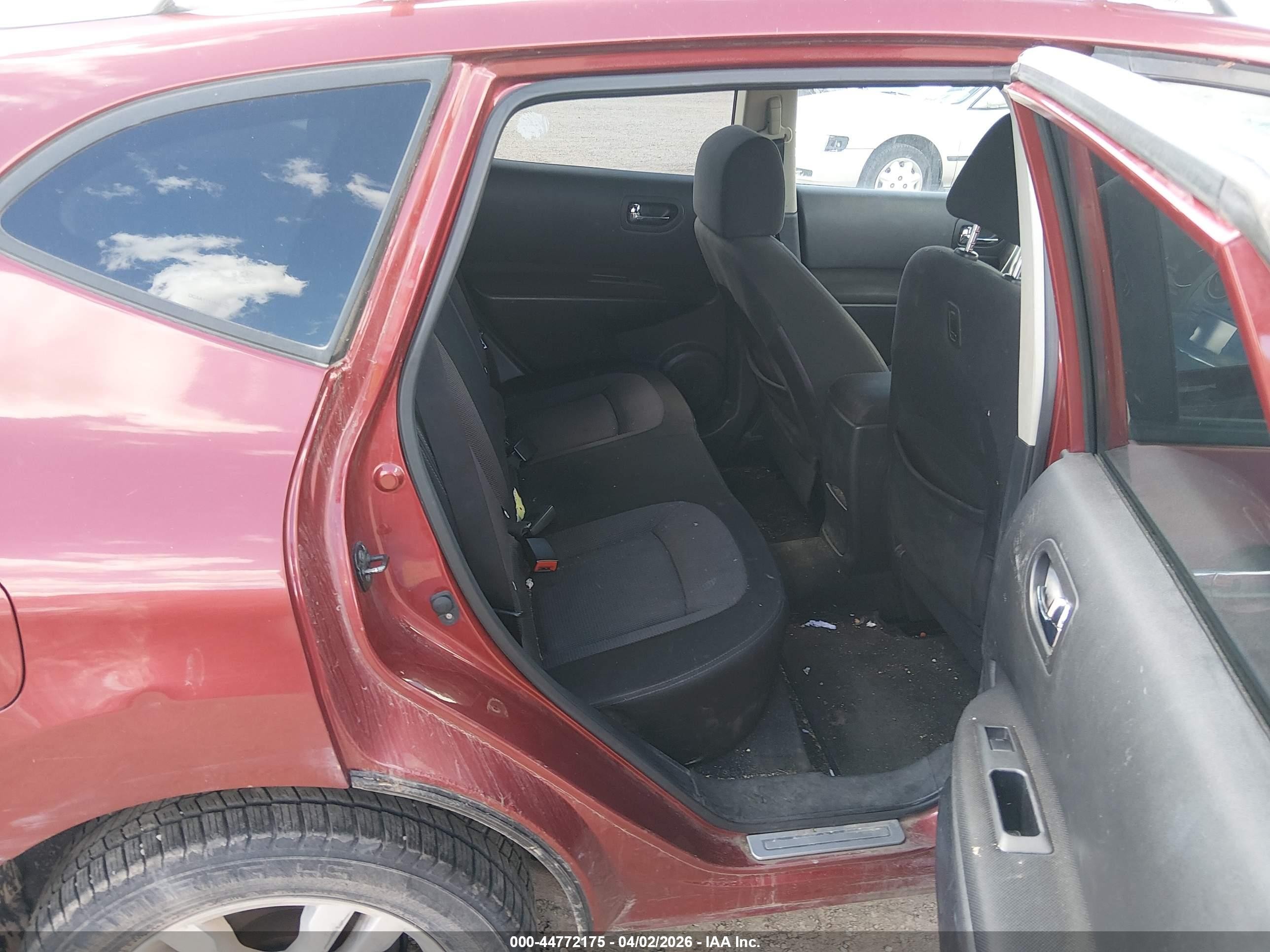 2012 Nissan Rogue Sv Red vin: JN8AS5MV6CW357822