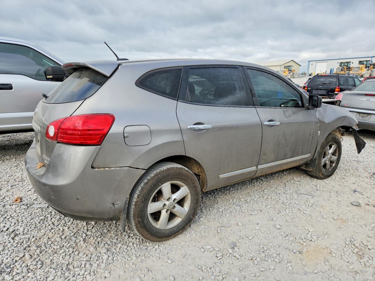 2012 Nissan Rogue S Silver vin: JN8AS5MV6CW361286