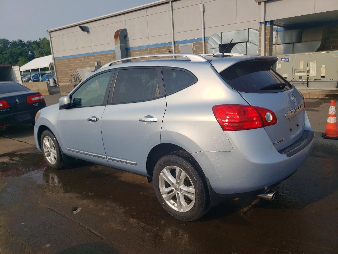 2012 Nissan Rogue S Silver vin: JN8AS5MV6CW364589