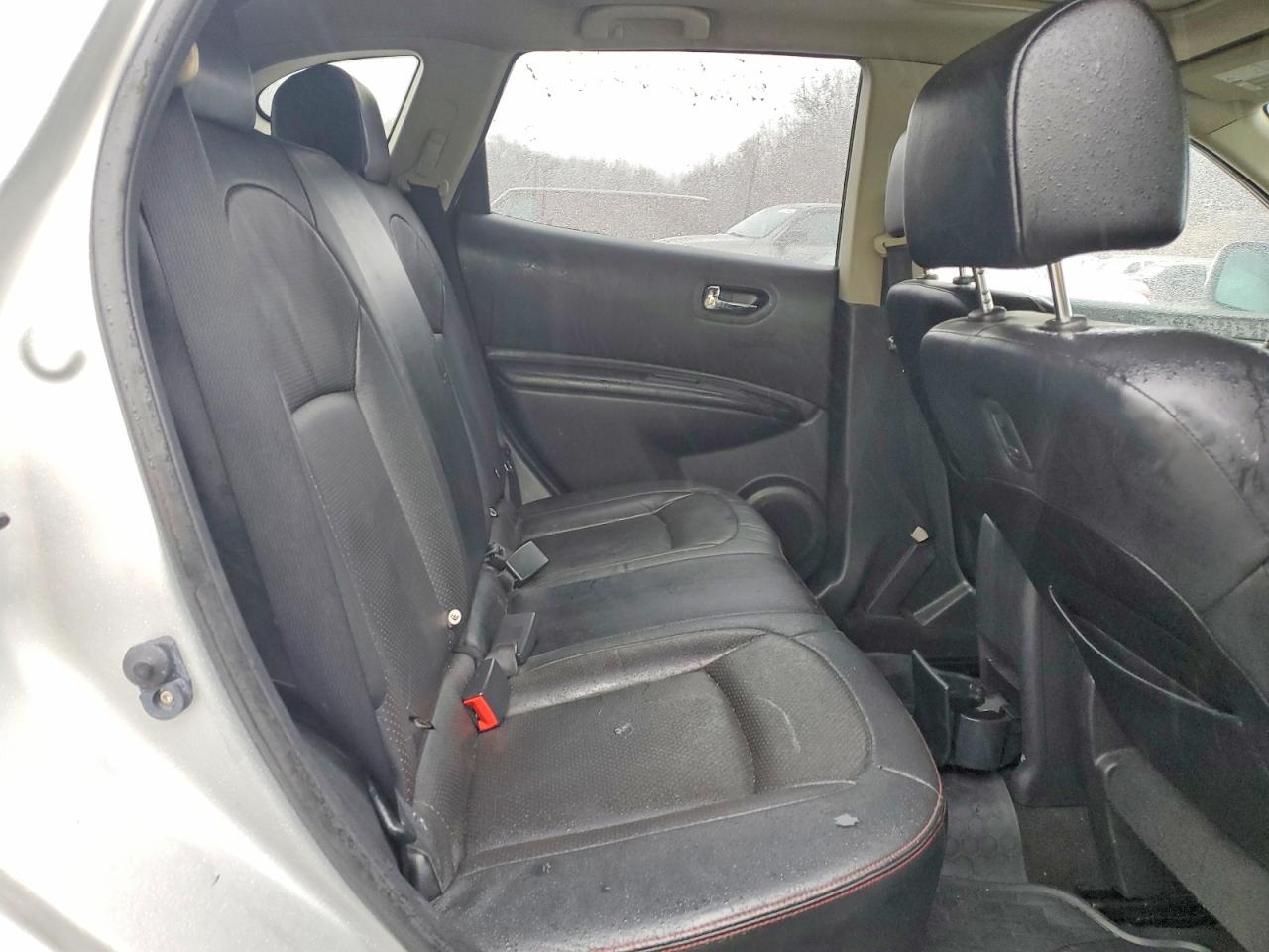 2012 Nissan Rogue Серебряный vin: JN8AS5MV6CW392604