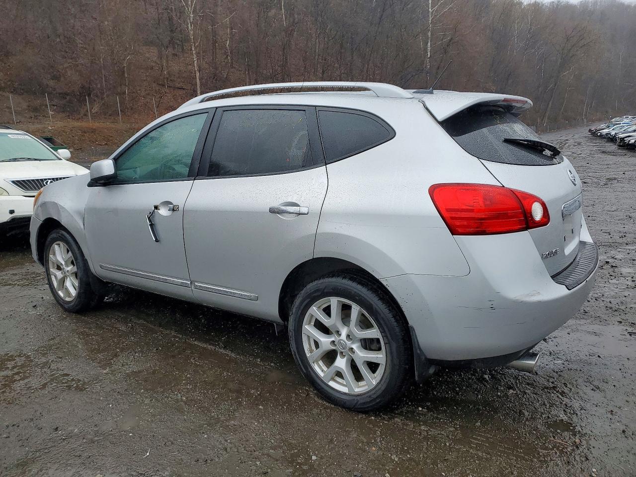 2012 Nissan Rogue Серебряный vin: JN8AS5MV6CW392604