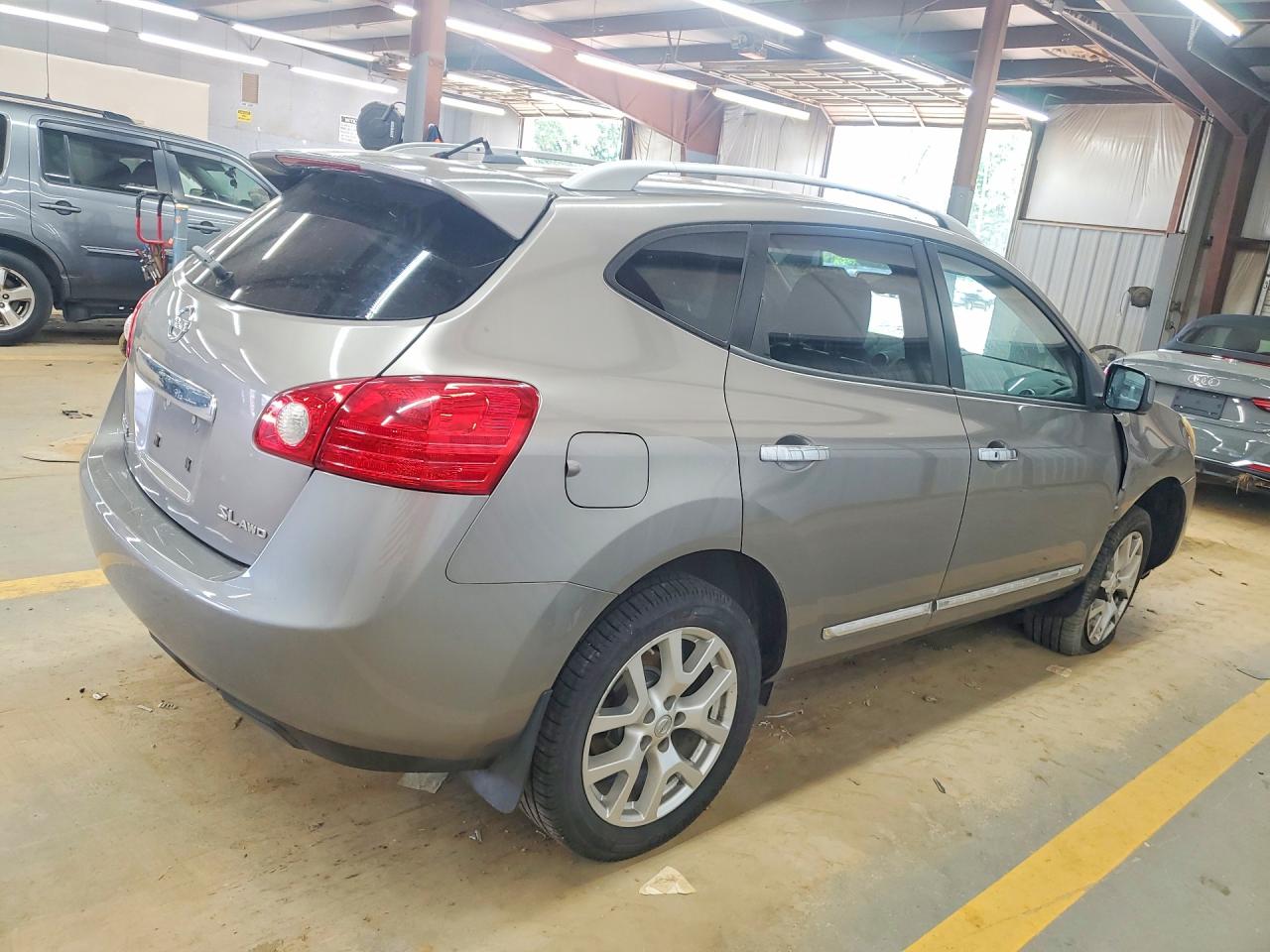 2012 Nissan Rogue S Silver vin: JN8AS5MV6CW399598