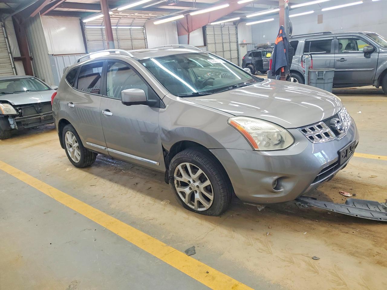 2012 Nissan Rogue S Silver vin: JN8AS5MV6CW399598