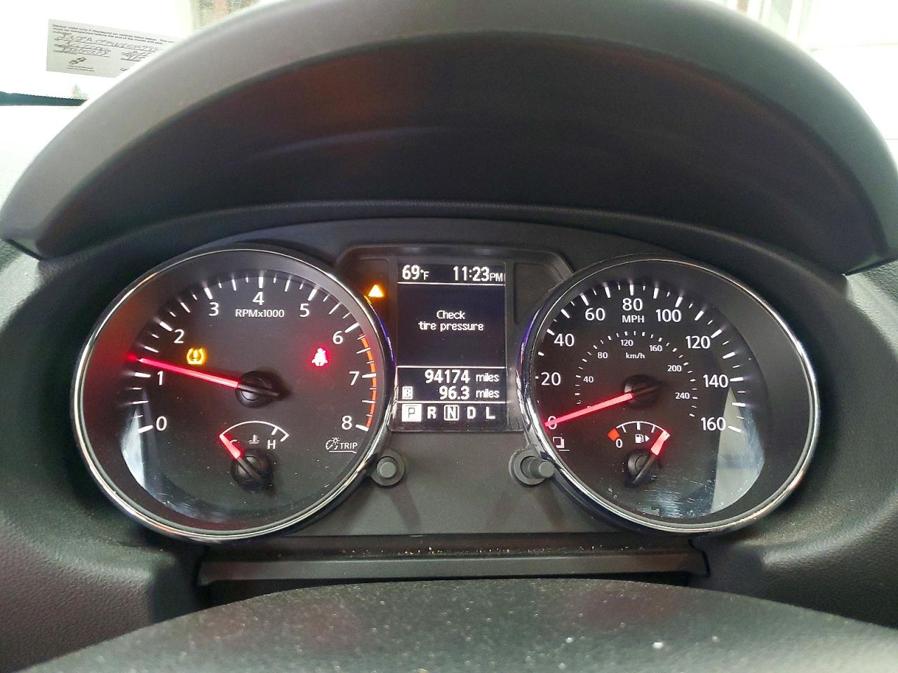 2012 Nissan Rogue S Silver vin: JN8AS5MV6CW399598