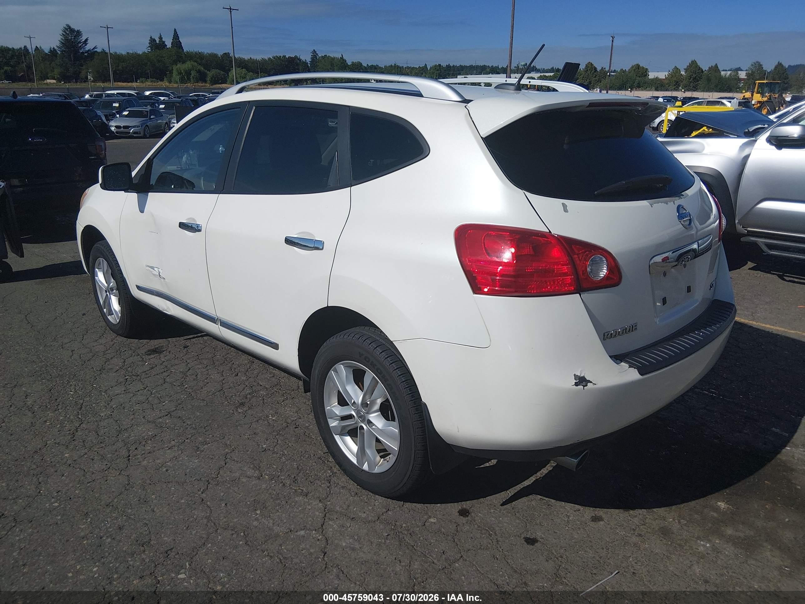 2012 Nissan Rogue Sv White vin: JN8AS5MV6CW399715