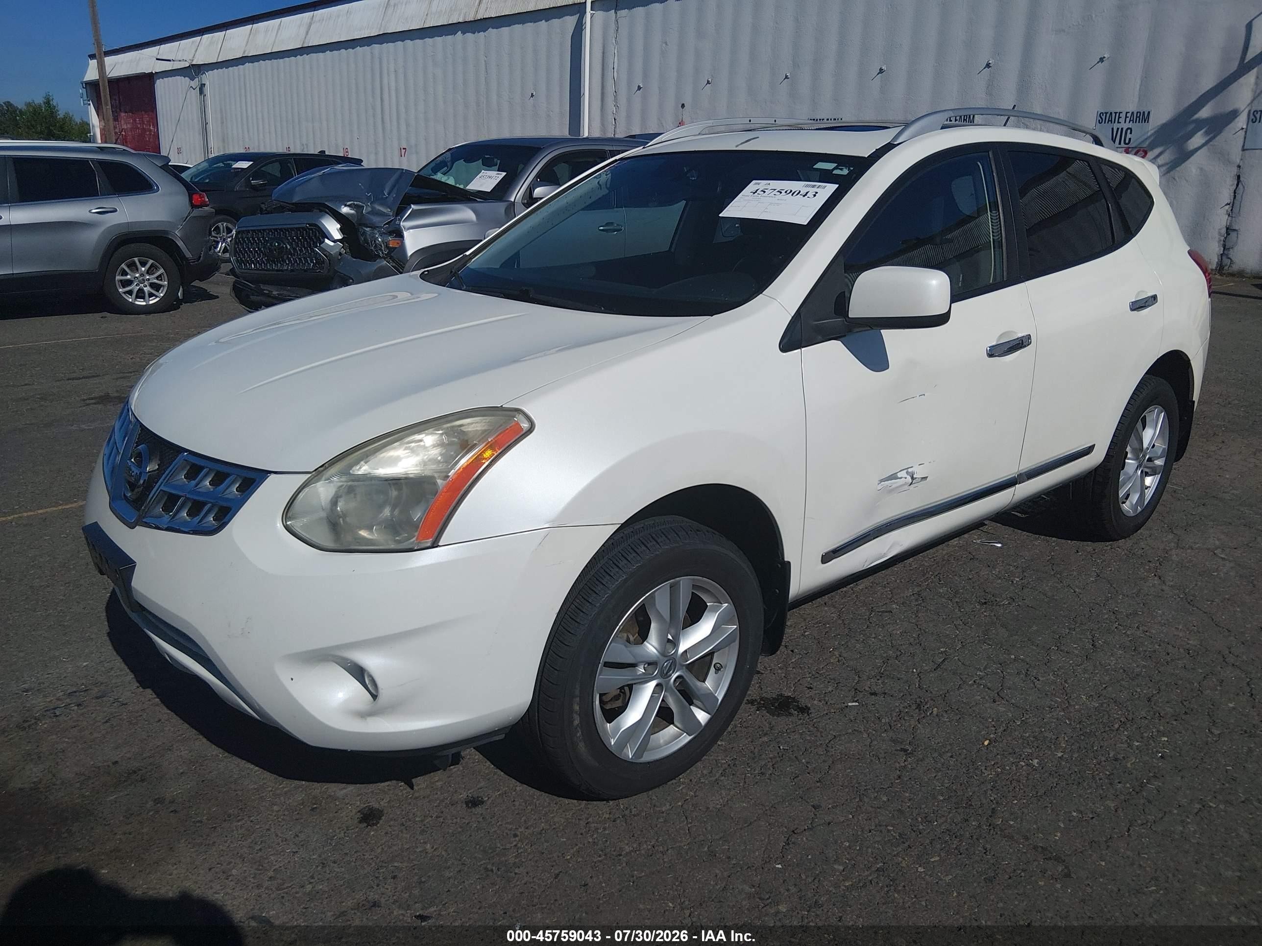 2012 Nissan Rogue Sv White vin: JN8AS5MV6CW399715