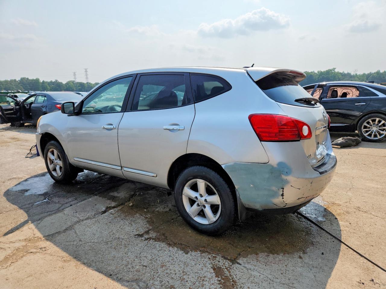 2012 Nissan Rogue S Silver vin: JN8AS5MV6CW408218