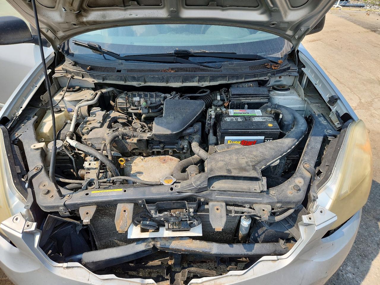2012 Nissan Rogue S Silver vin: JN8AS5MV6CW408218