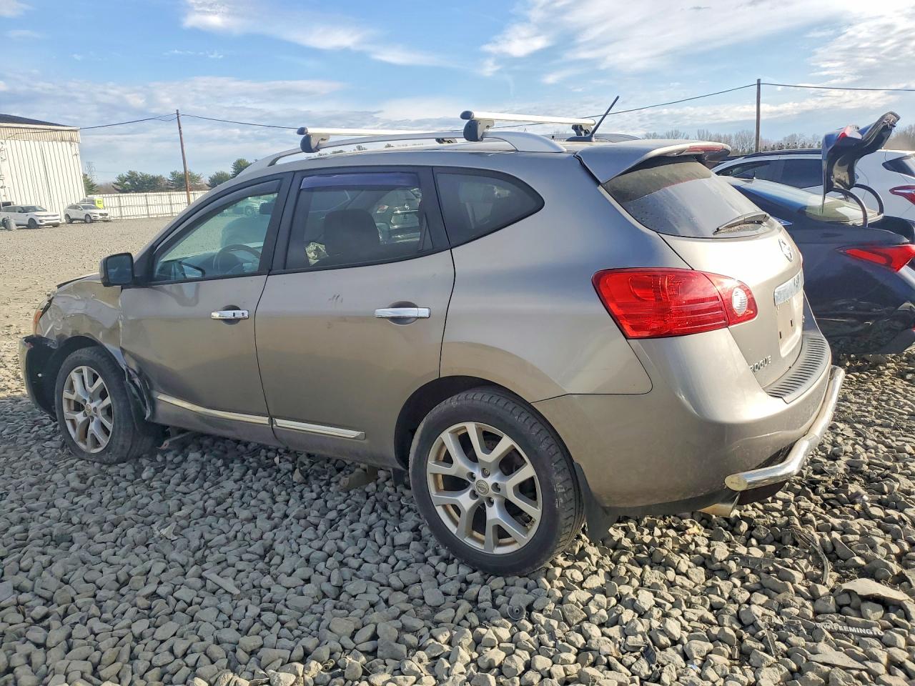 2012 Nissan Rogue S Tan vin: JN8AS5MV6CW411104