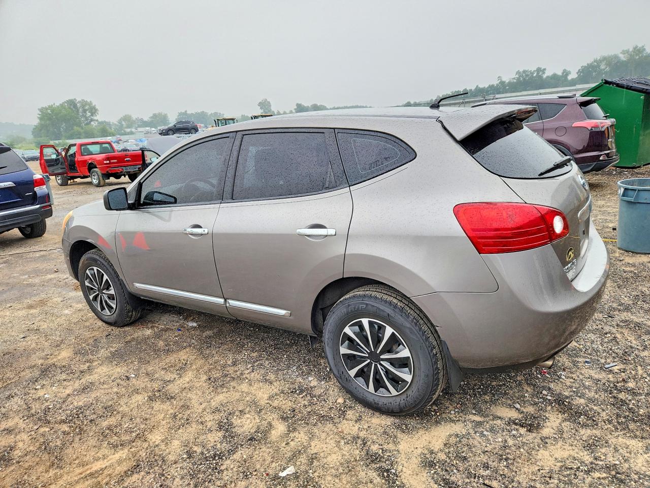 2012 Nissan Rogue S Желто-коричневый vin: JN8AS5MV6CW416559