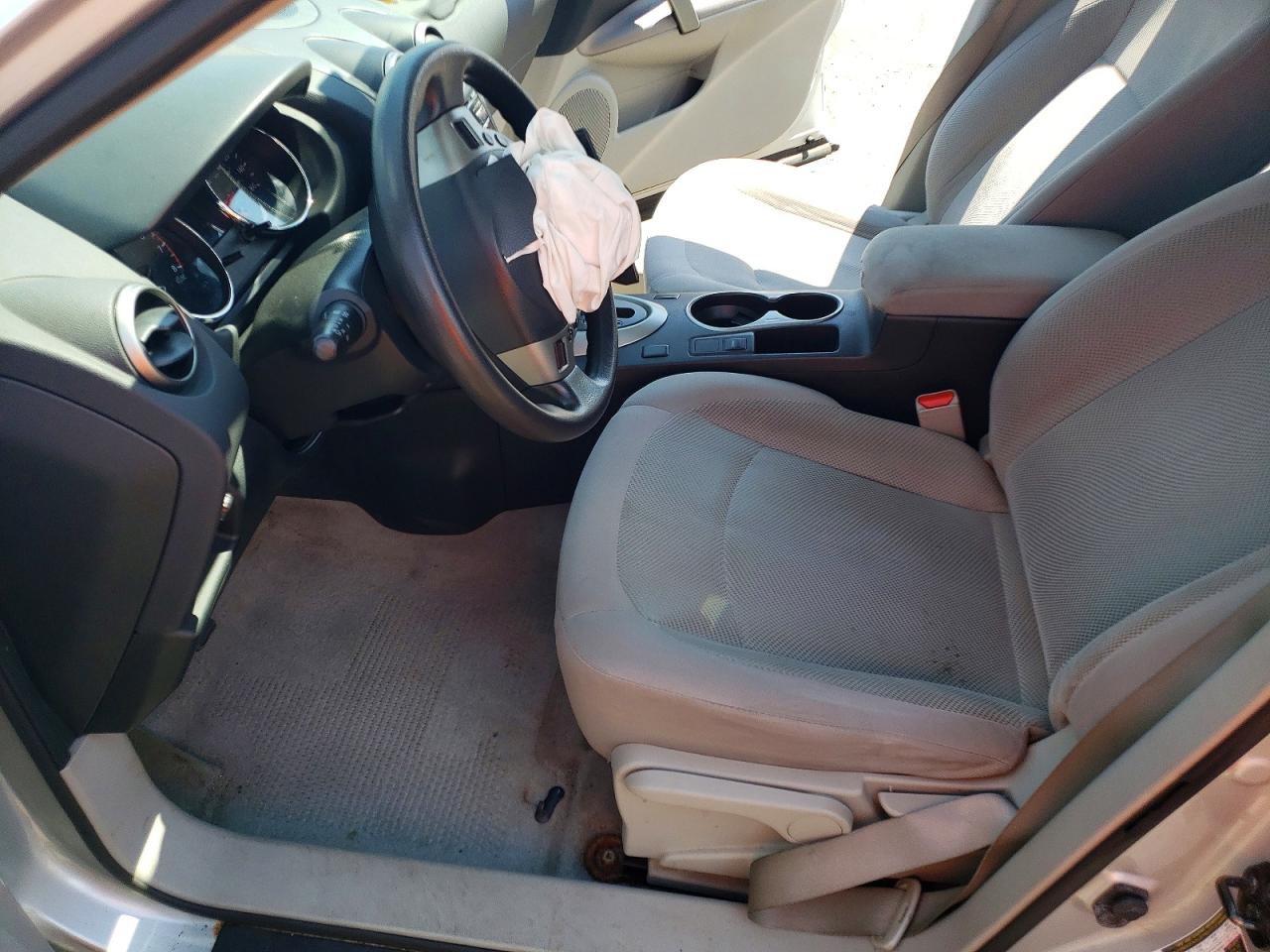 2013 Nissan Rogue S Silver vin: JN8AS5MV6DW116893