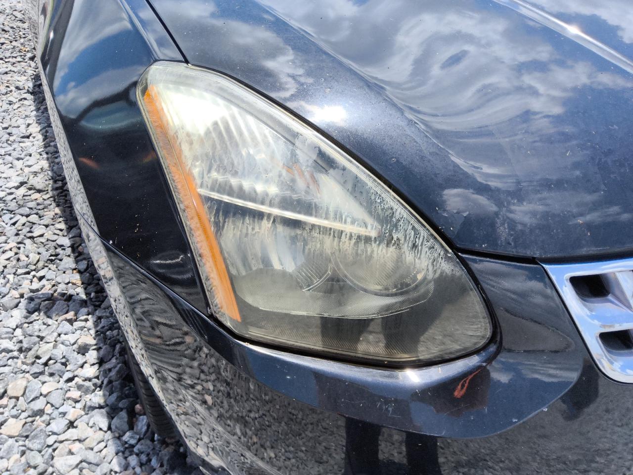 2013 Nissan Rogue S Black vin: JN8AS5MV6DW130633 Damage: Right Head Lamp, Faded, Repair Required