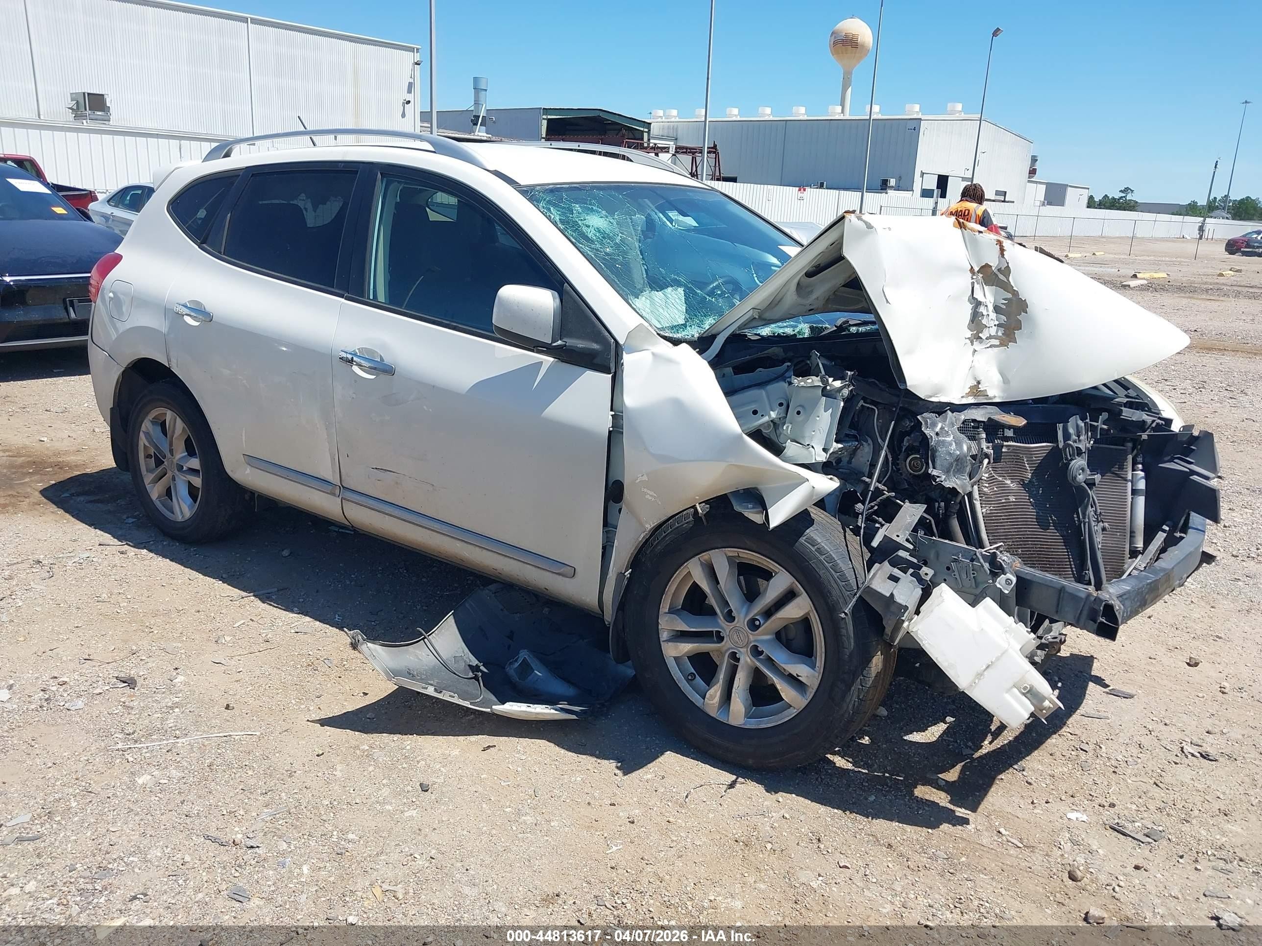 2013 Nissan Rogue Sv White vin: JN8AS5MV6DW136125