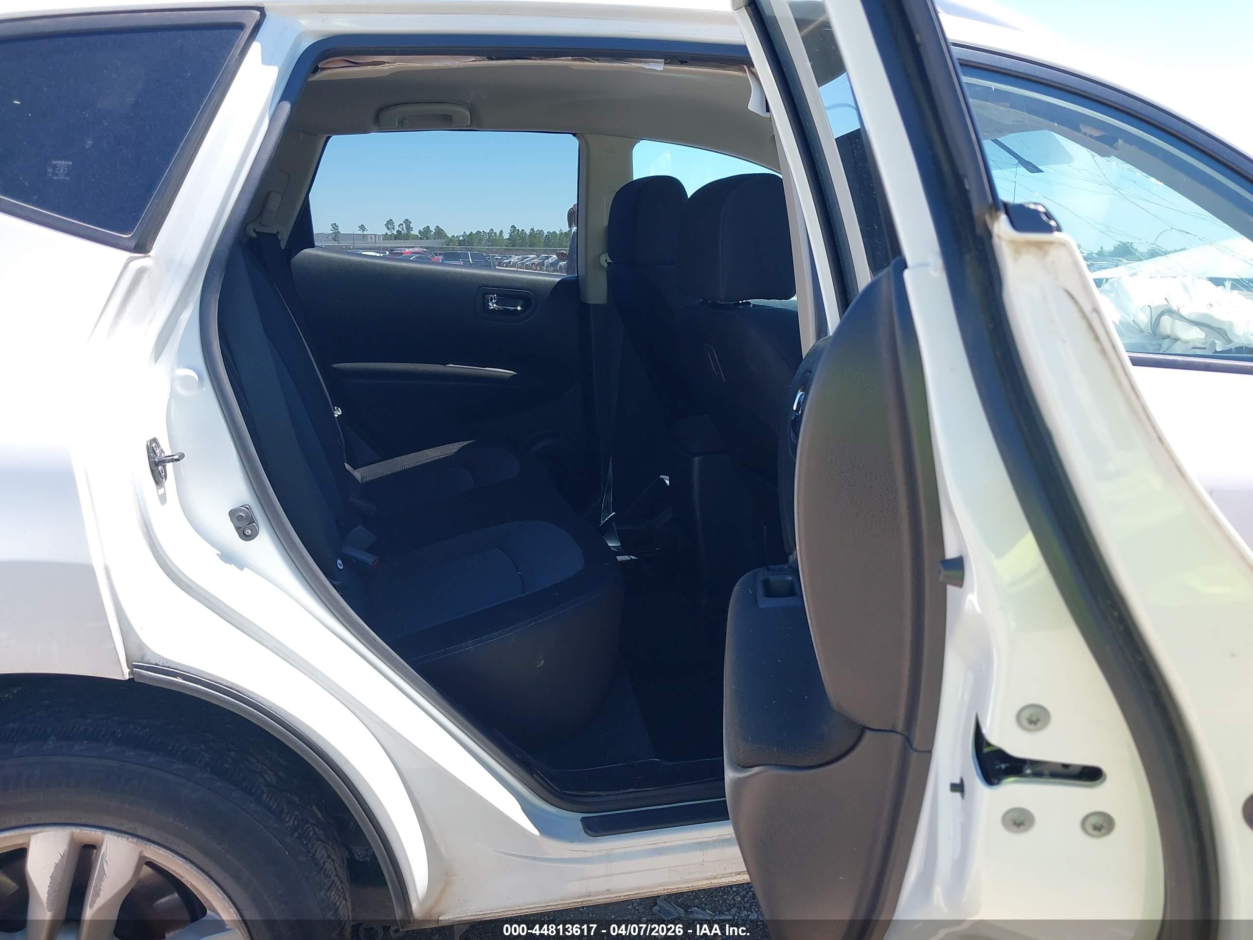 2013 Nissan Rogue Sv White vin: JN8AS5MV6DW136125