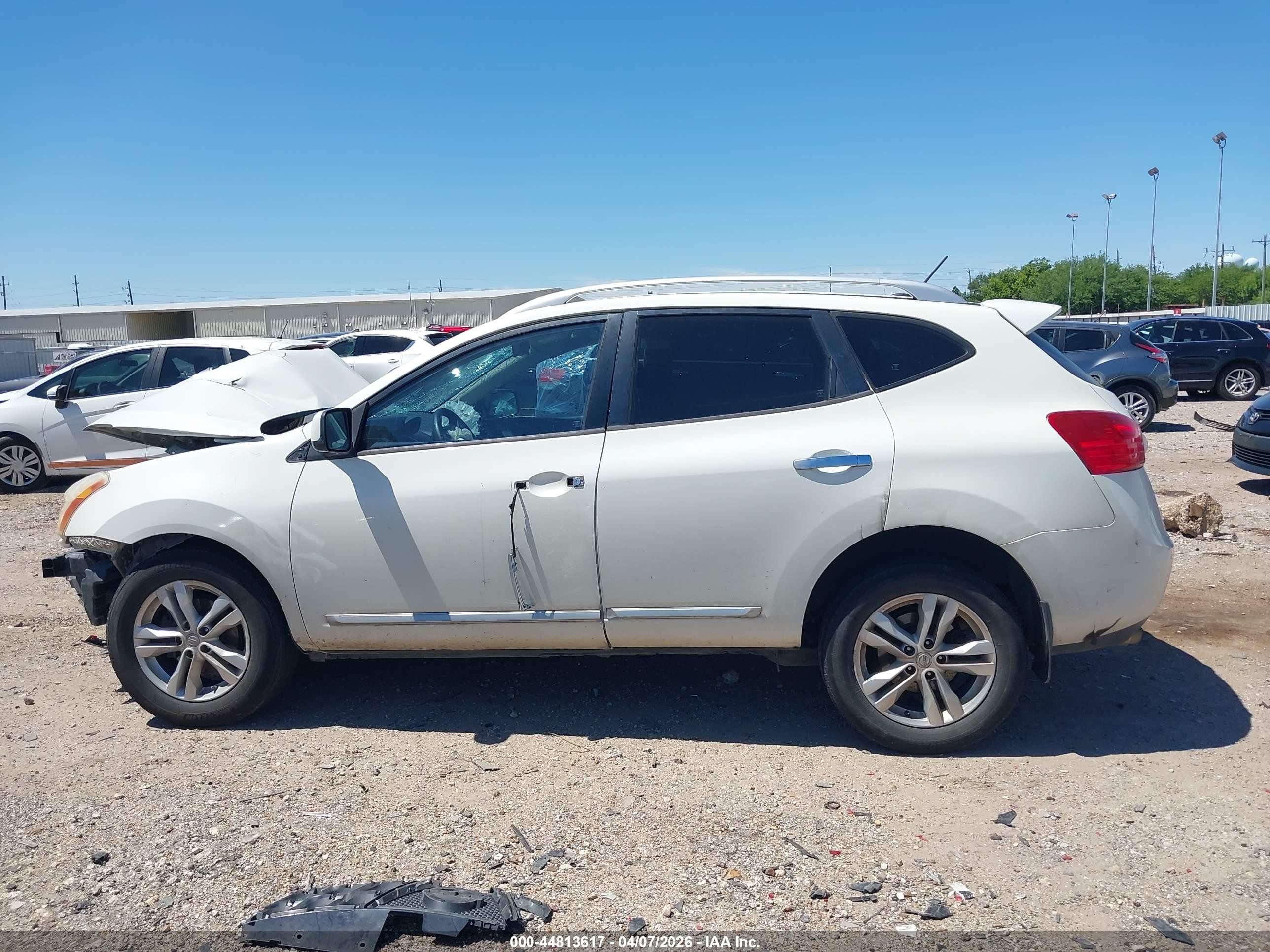 2013 Nissan Rogue Sv White vin: JN8AS5MV6DW136125