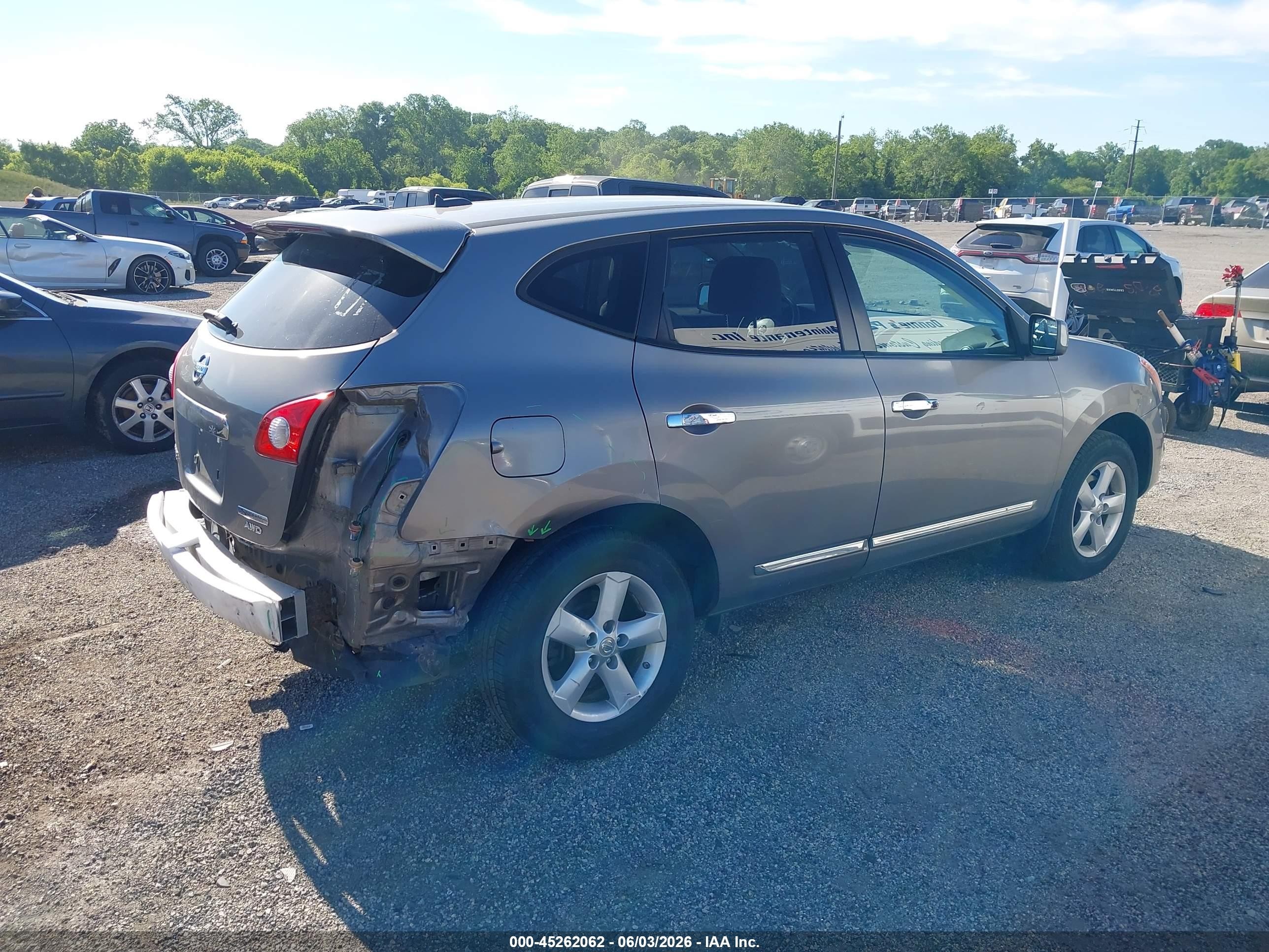 2013 Nissan Rogue S Серый vin: JN8AS5MV6DW600062