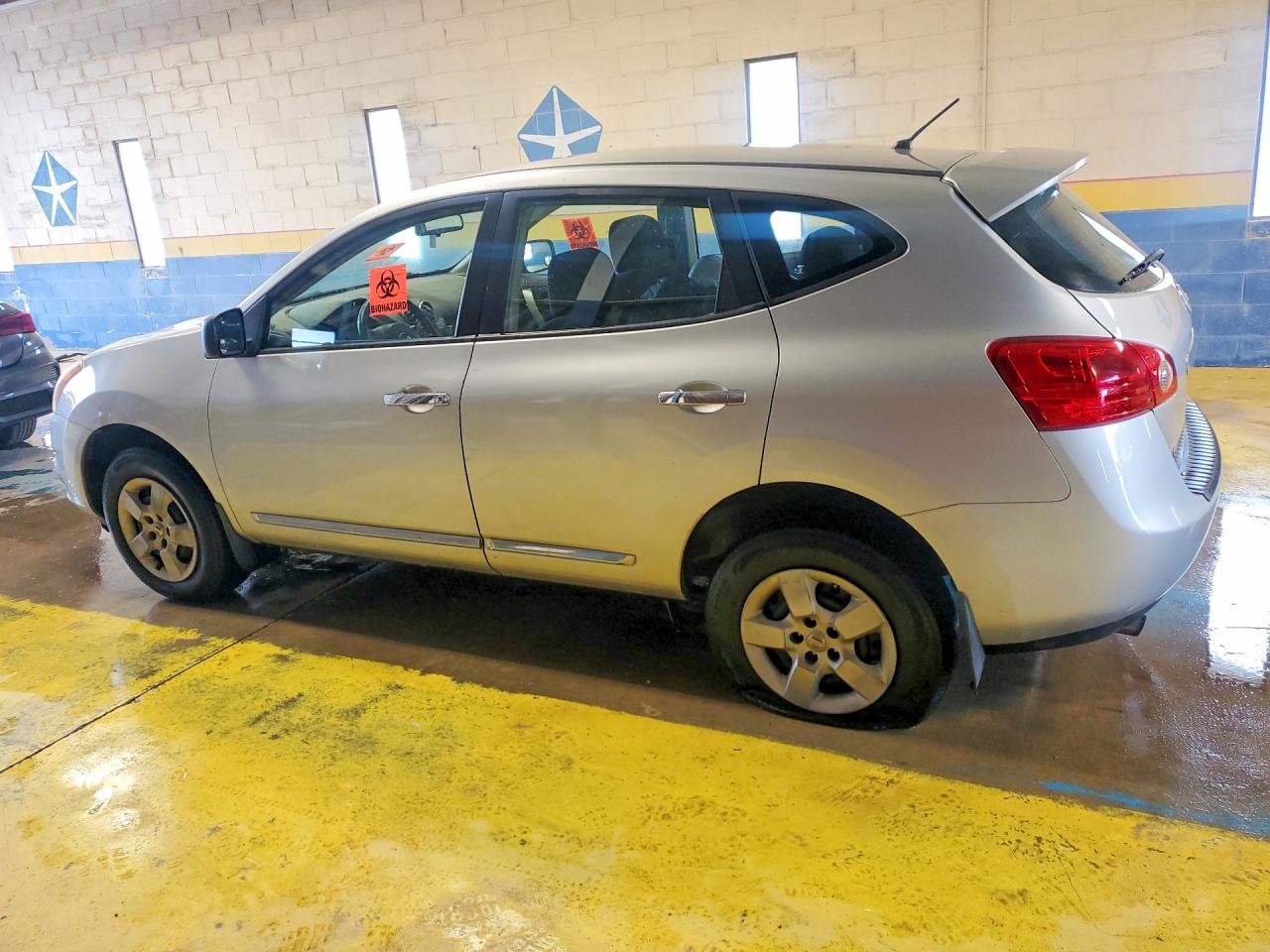 2013 Nissan Rogue S Silver vin: JN8AS5MV6DW621011