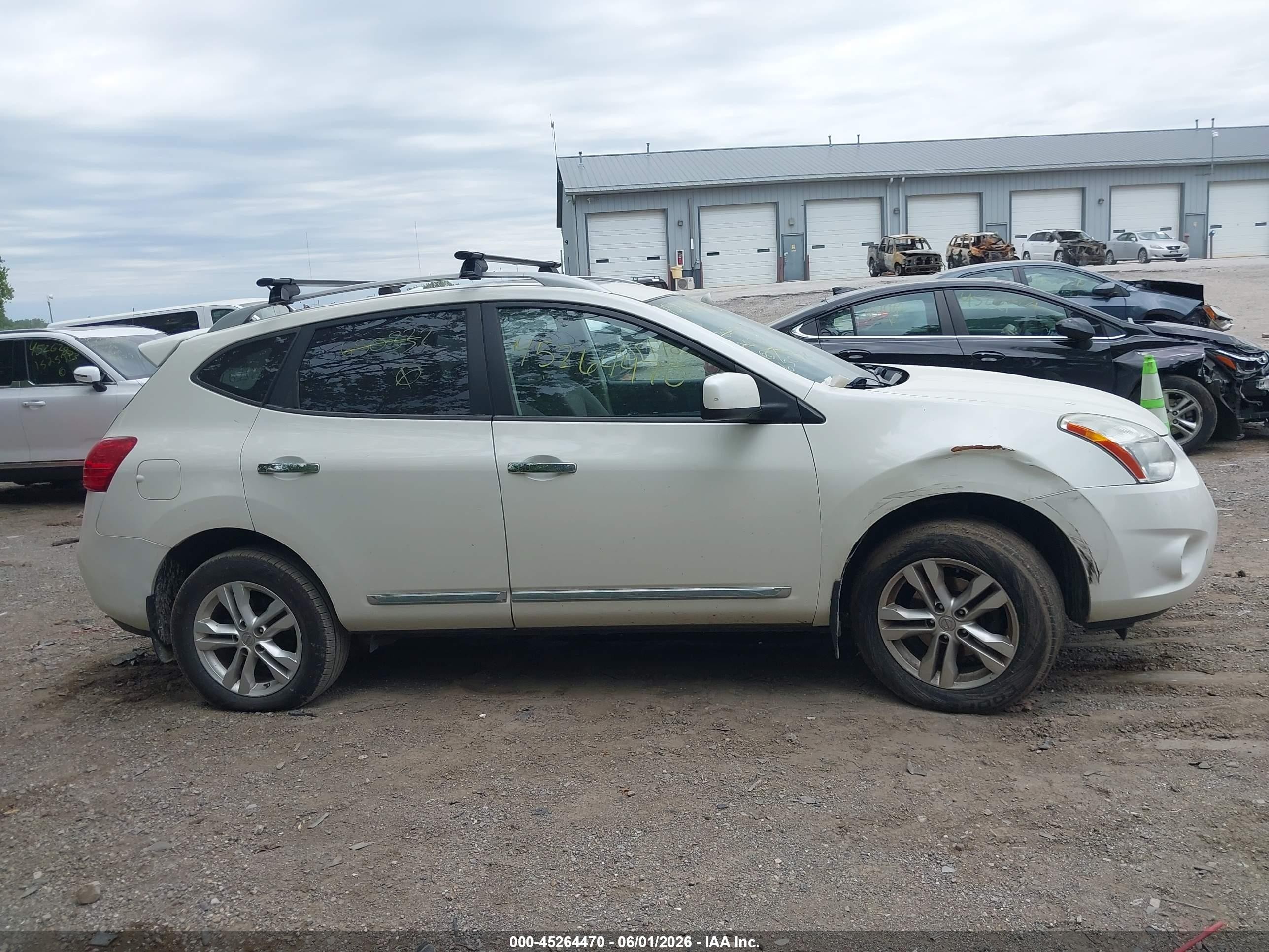 2013 Nissan Rogue Sv White vin: JN8AS5MV6DW650332