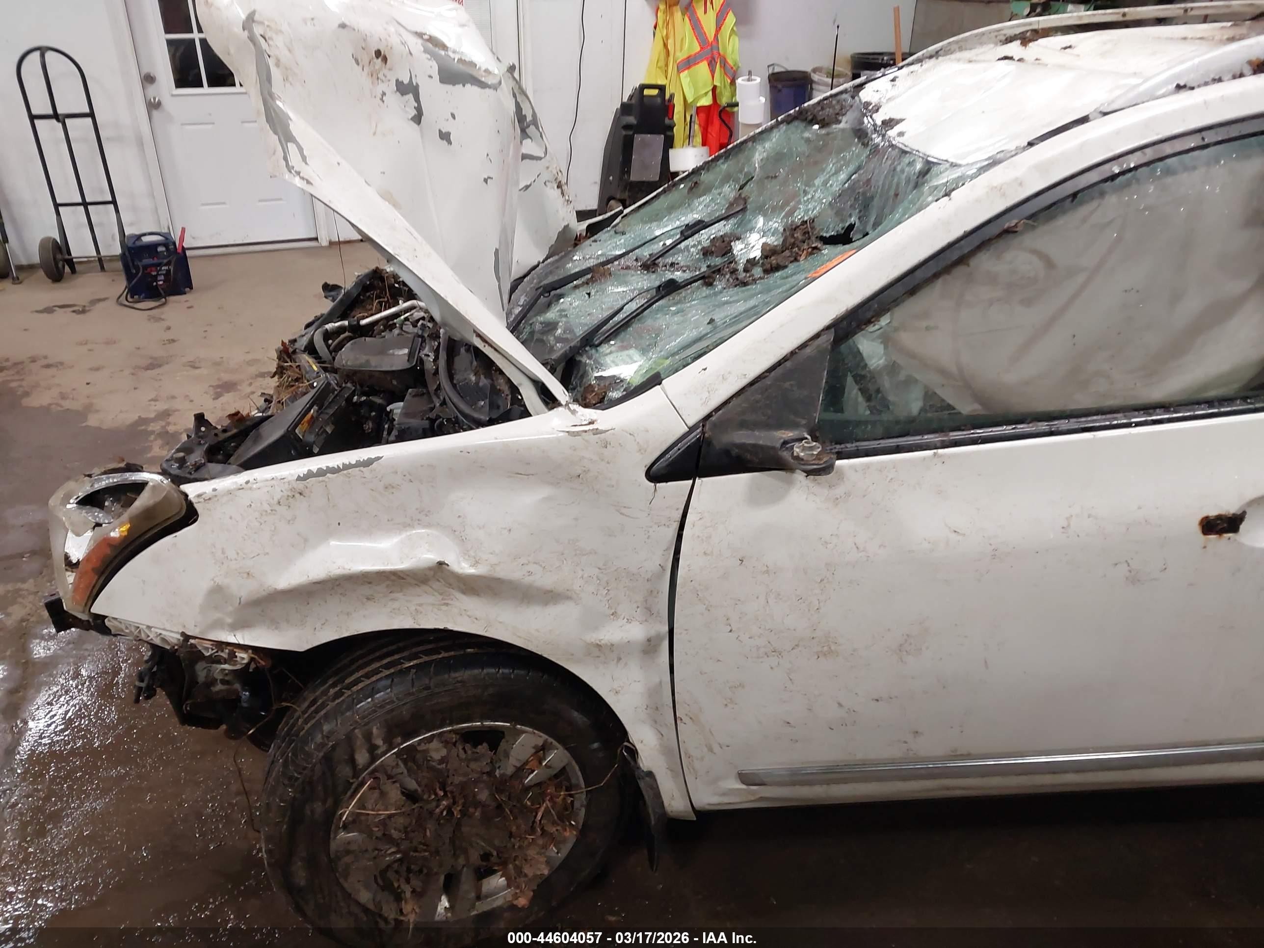 2013 Nissan Rogue Sv Белый vin: JN8AS5MV6DW651531