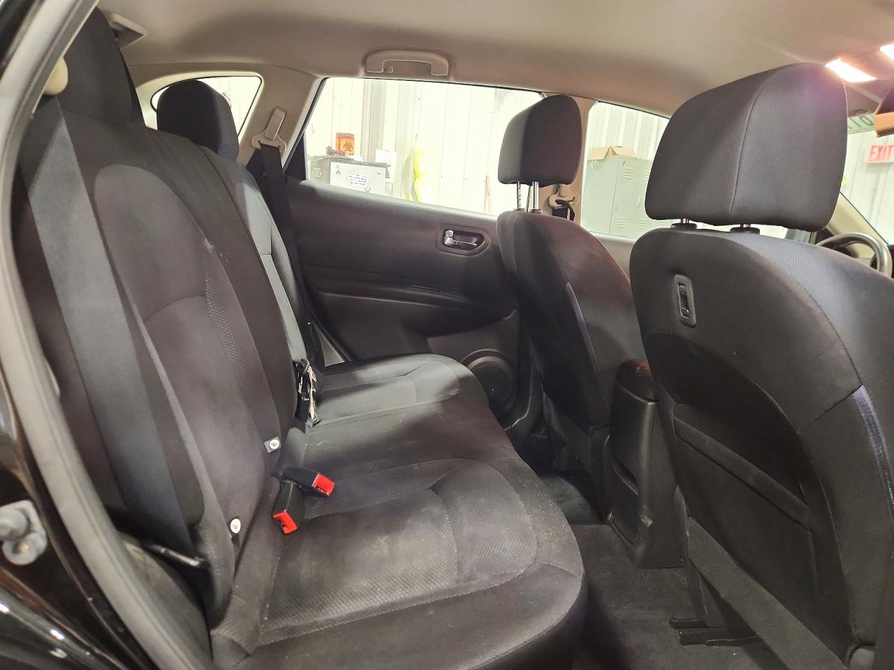 2013 Nissan Rogue S Черный vin: JN8AS5MV6DW664148