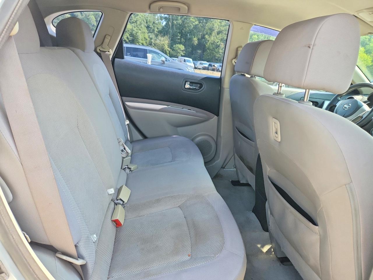 2014 Nissan Rogue Select S White vin: JN8AS5MV6EW703676