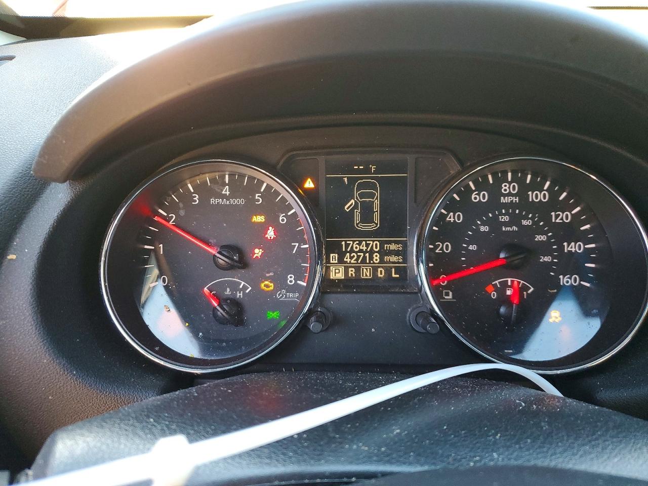 2014 Nissan Rogue Select S Red vin: JN8AS5MV6EW706352