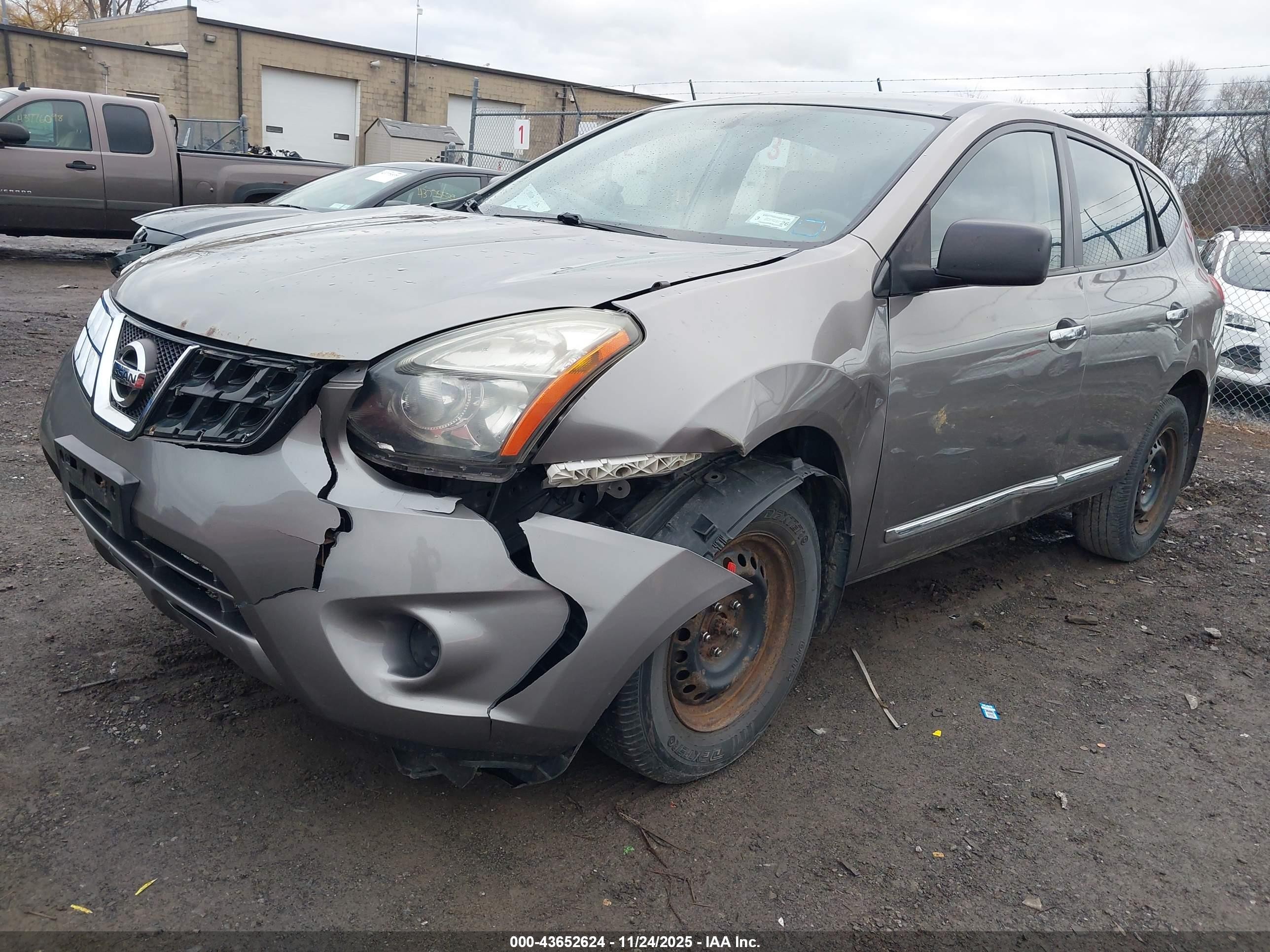 2014 Nissan Rogue Select S Champagne vin: JN8AS5MV6EW713253