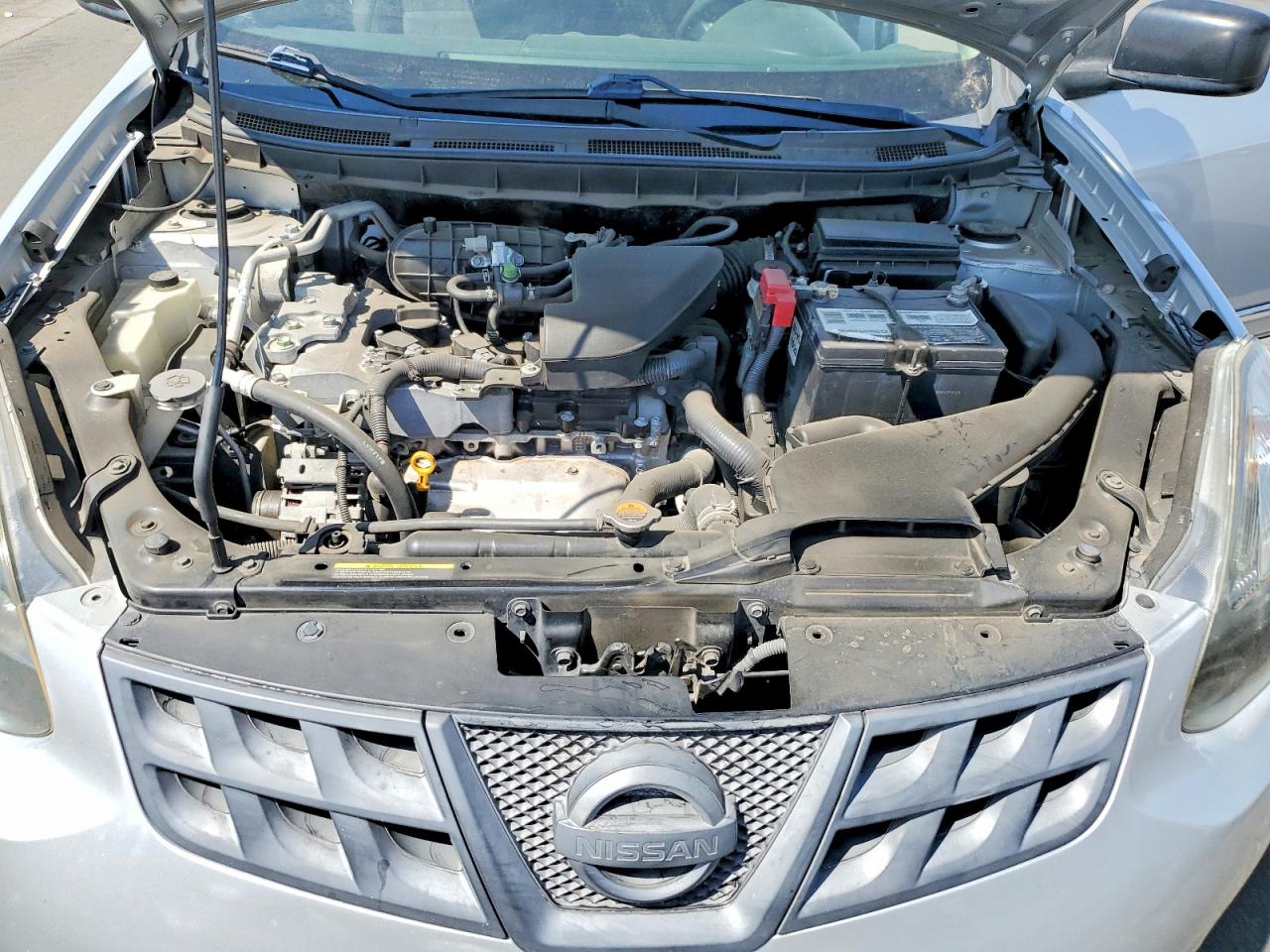2015 Nissan Rogue Select S Silver vin: JN8AS5MV6FW758727