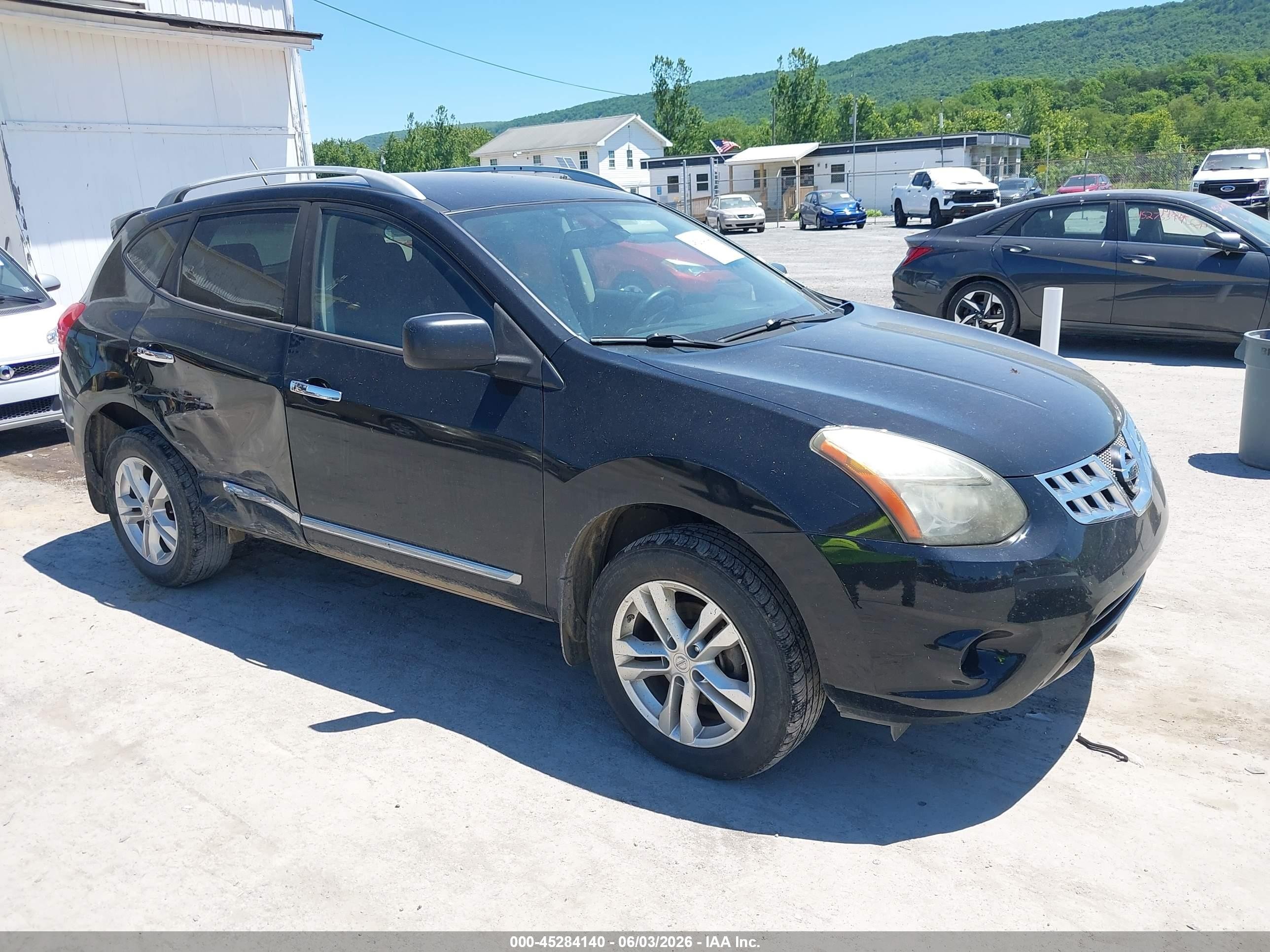 2015 Nissan Rogue Select S Black vin: JN8AS5MV6FW768559