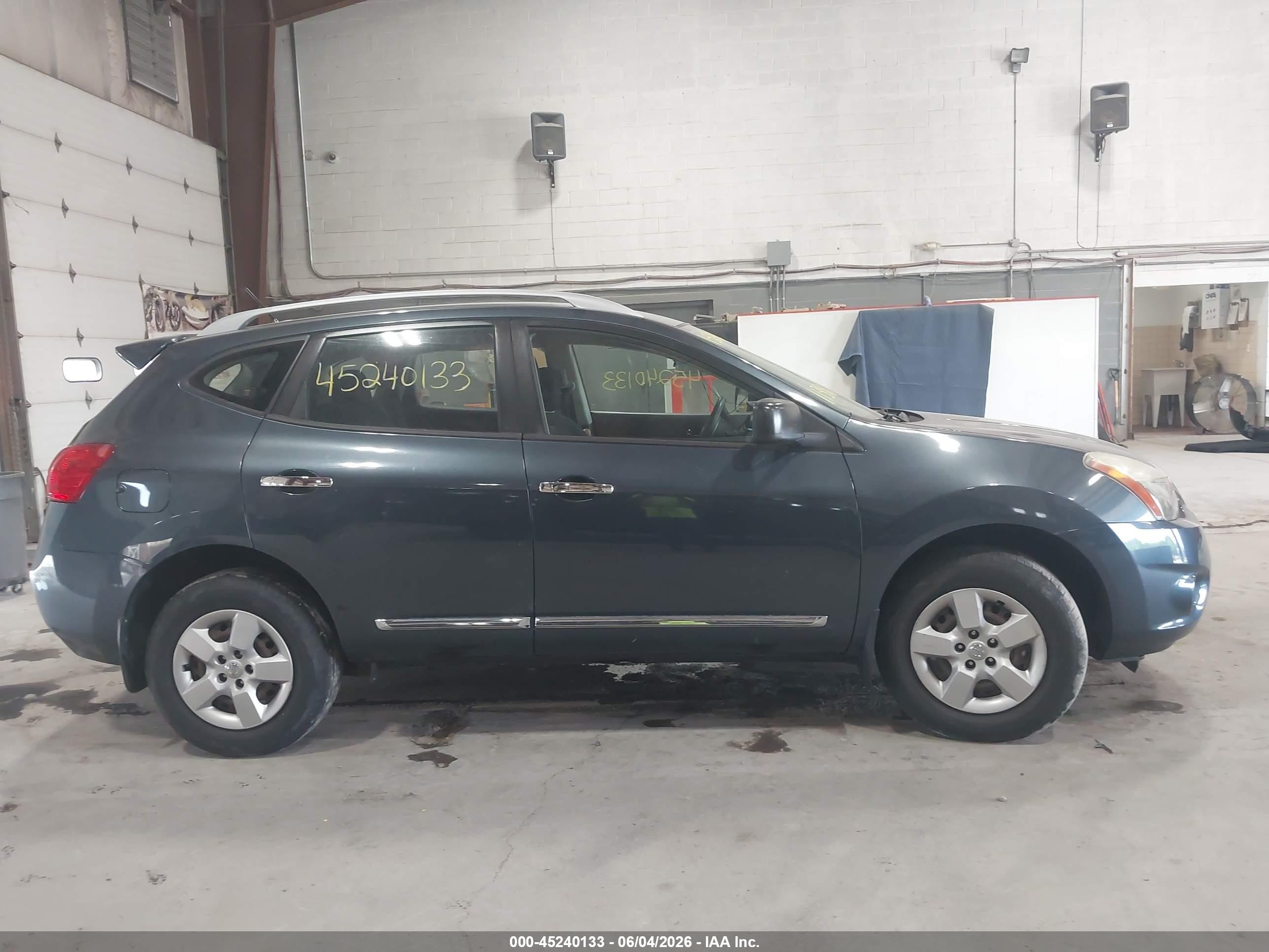2015 Nissan Rogue Select S Gray vin: JN8AS5MV6FW768755