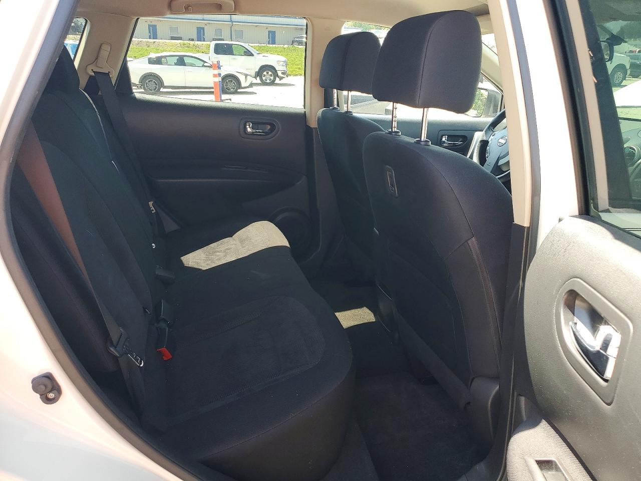 2015 Nissan Rogue Select S White vin: JN8AS5MV6FW771591