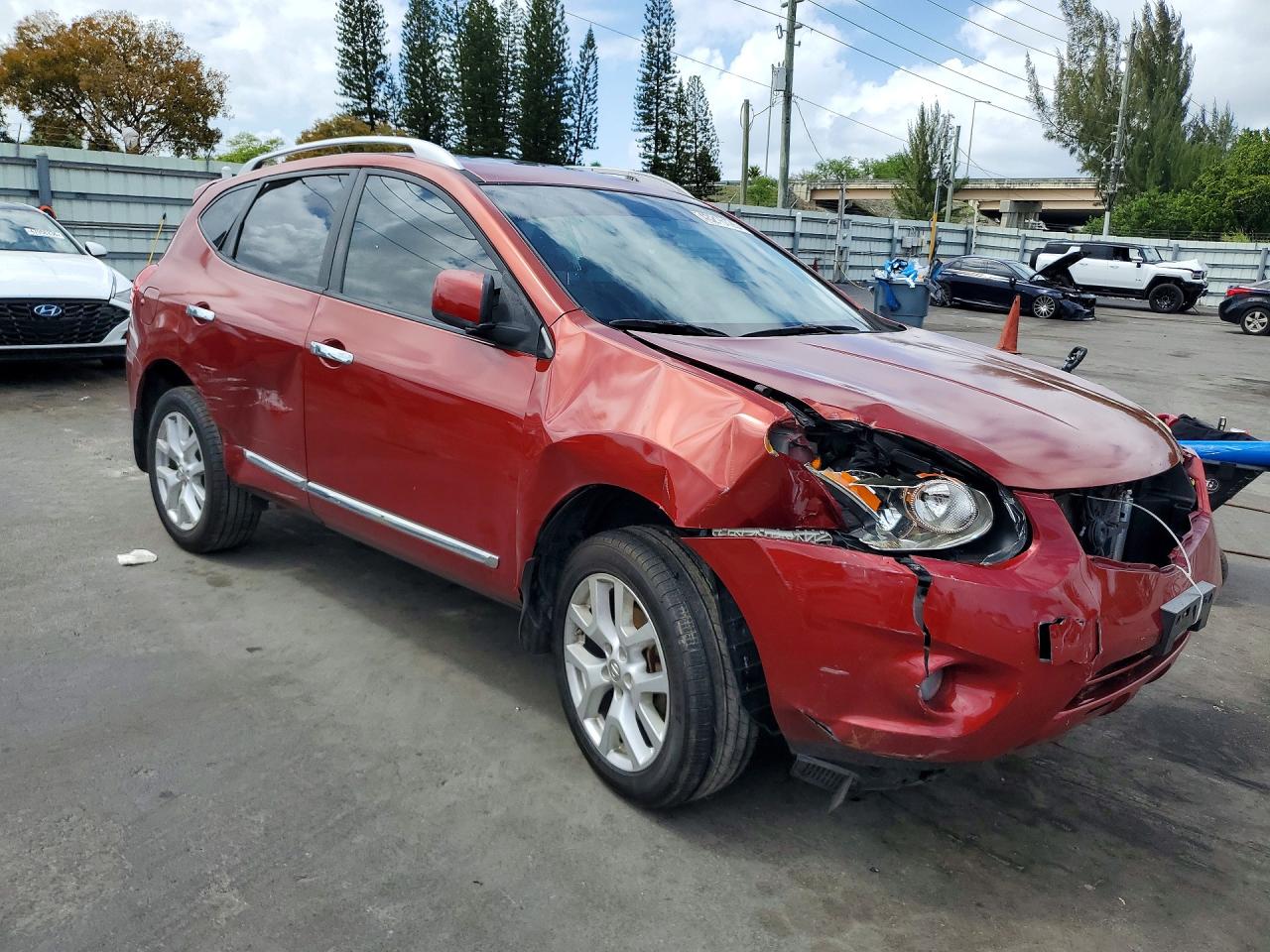 2011 Nissan Rogue S Red vin: JN8AS5MV7BW307994