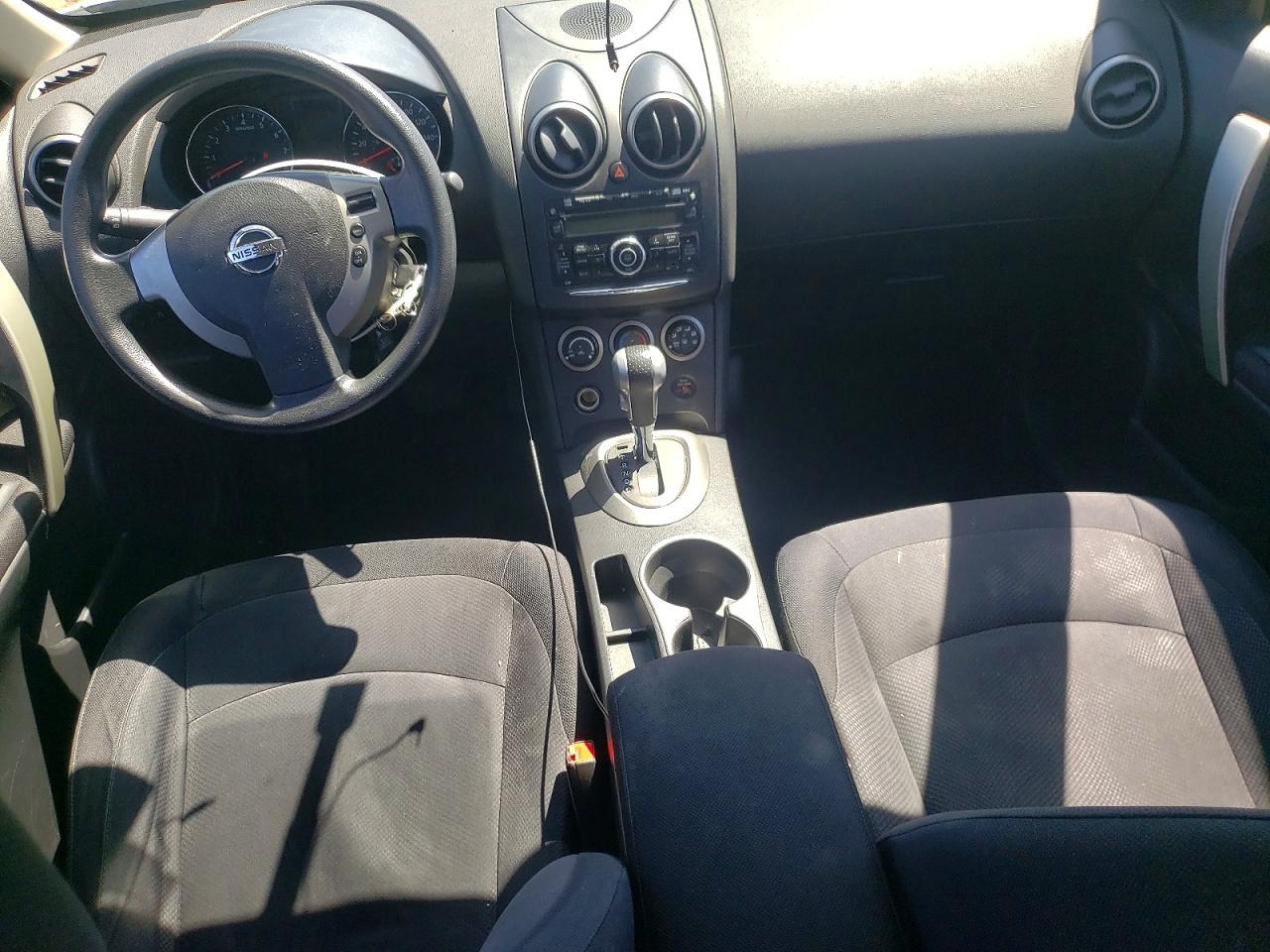 2011 Nissan Rogue S Silver vin: JN8AS5MV7BW312838